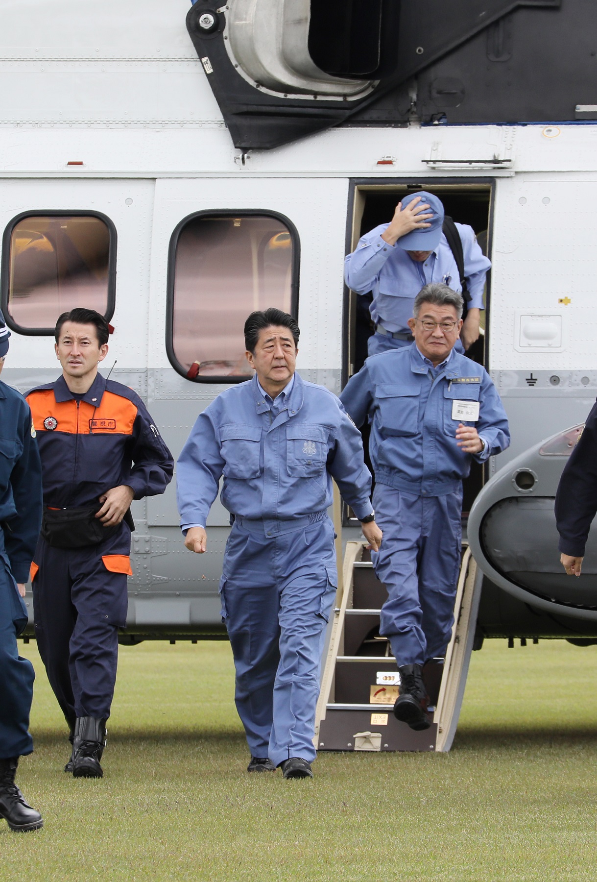 長野県視察に臨む安倍総理