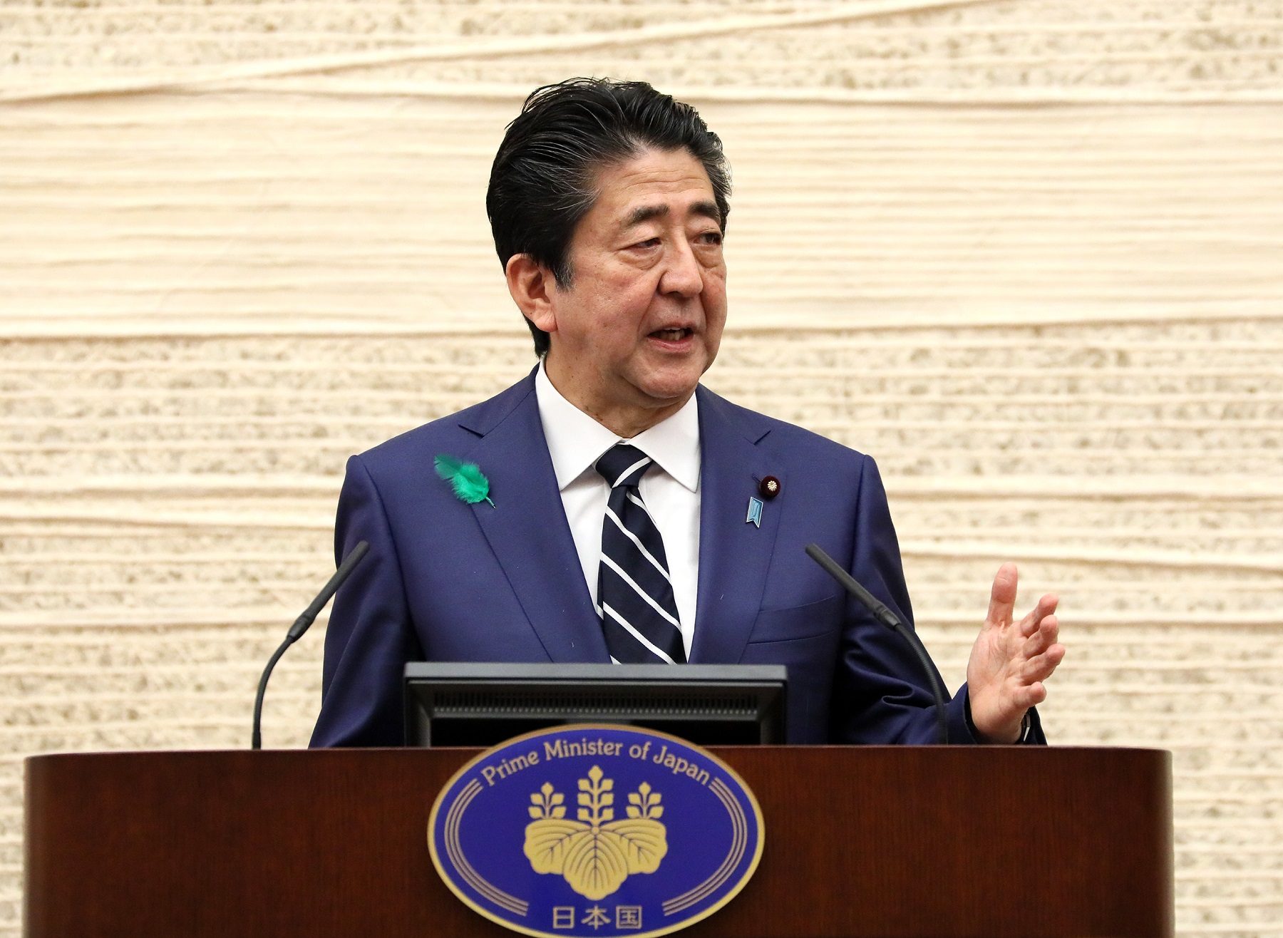 会見を行う安倍総理14