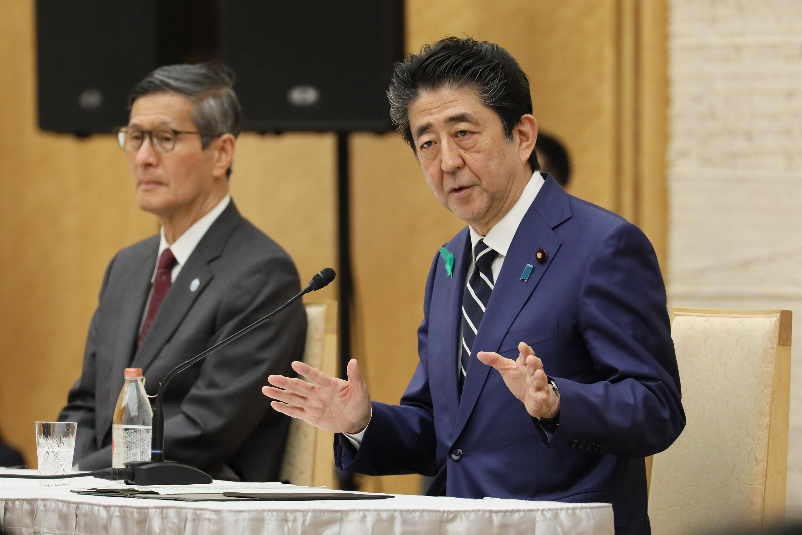 会見を行う安倍総理20