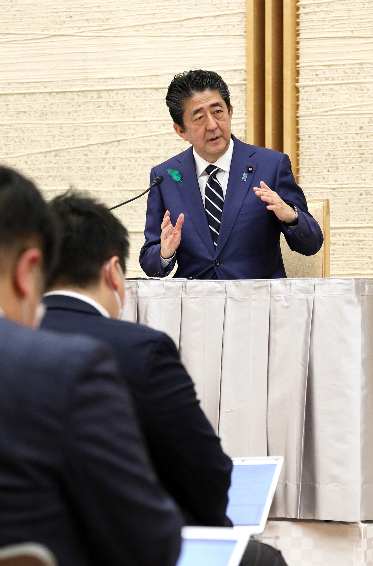 会見を行う安倍総理２３