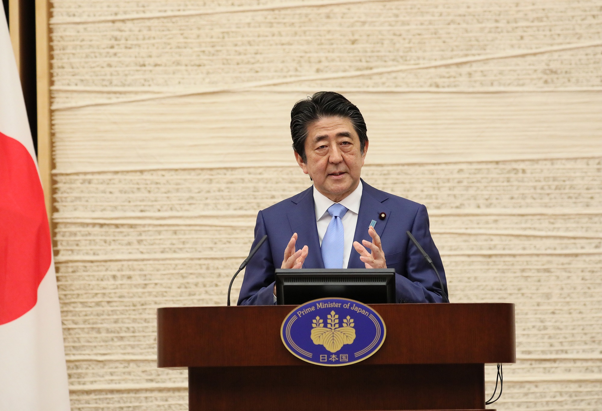 会見を行う安倍総理6
