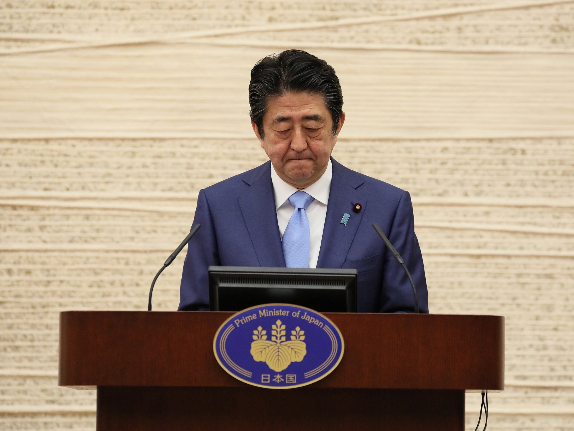 会見を行う安倍総理7