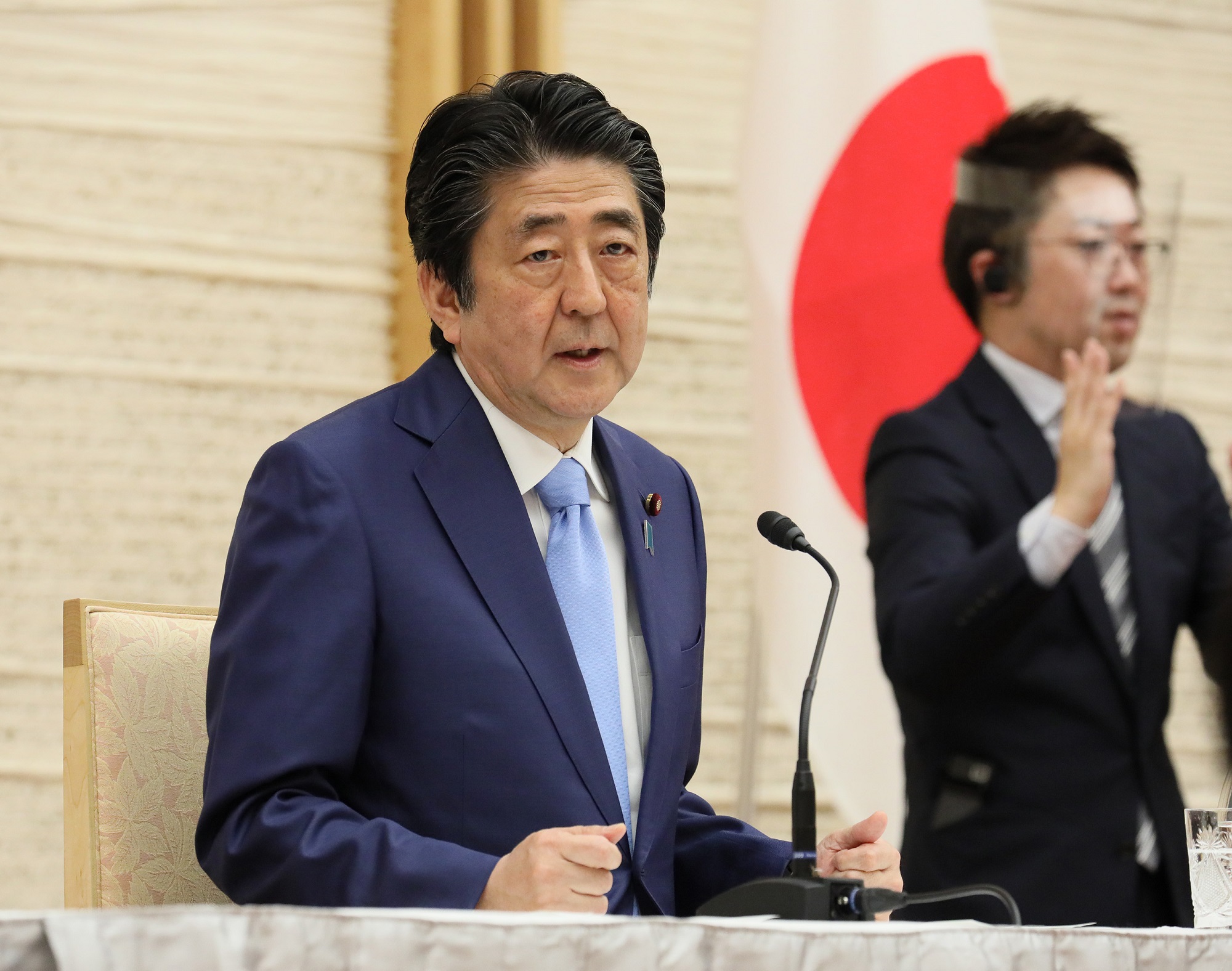 会見を行う安倍総理29