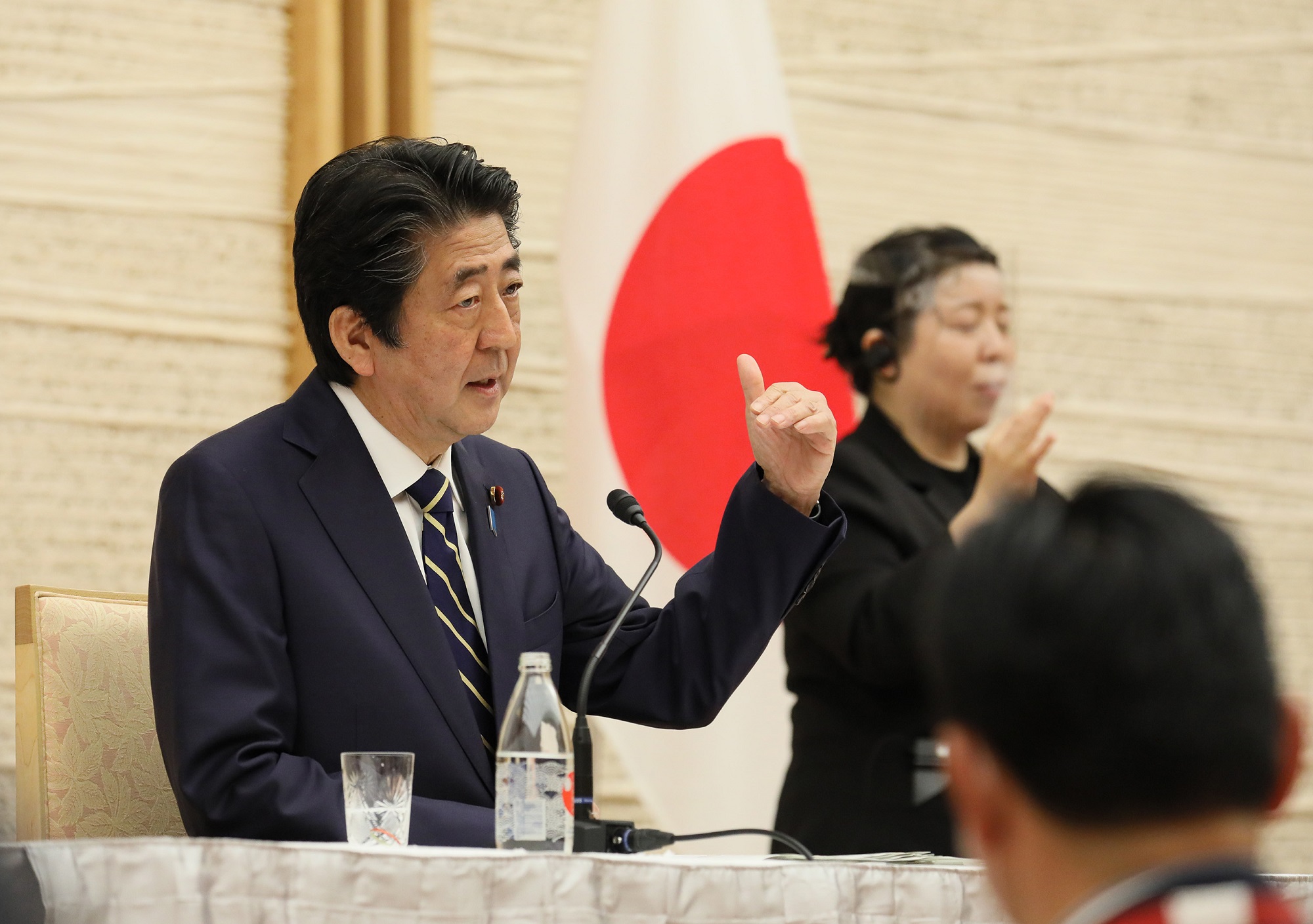 会見を行う安倍総理25
