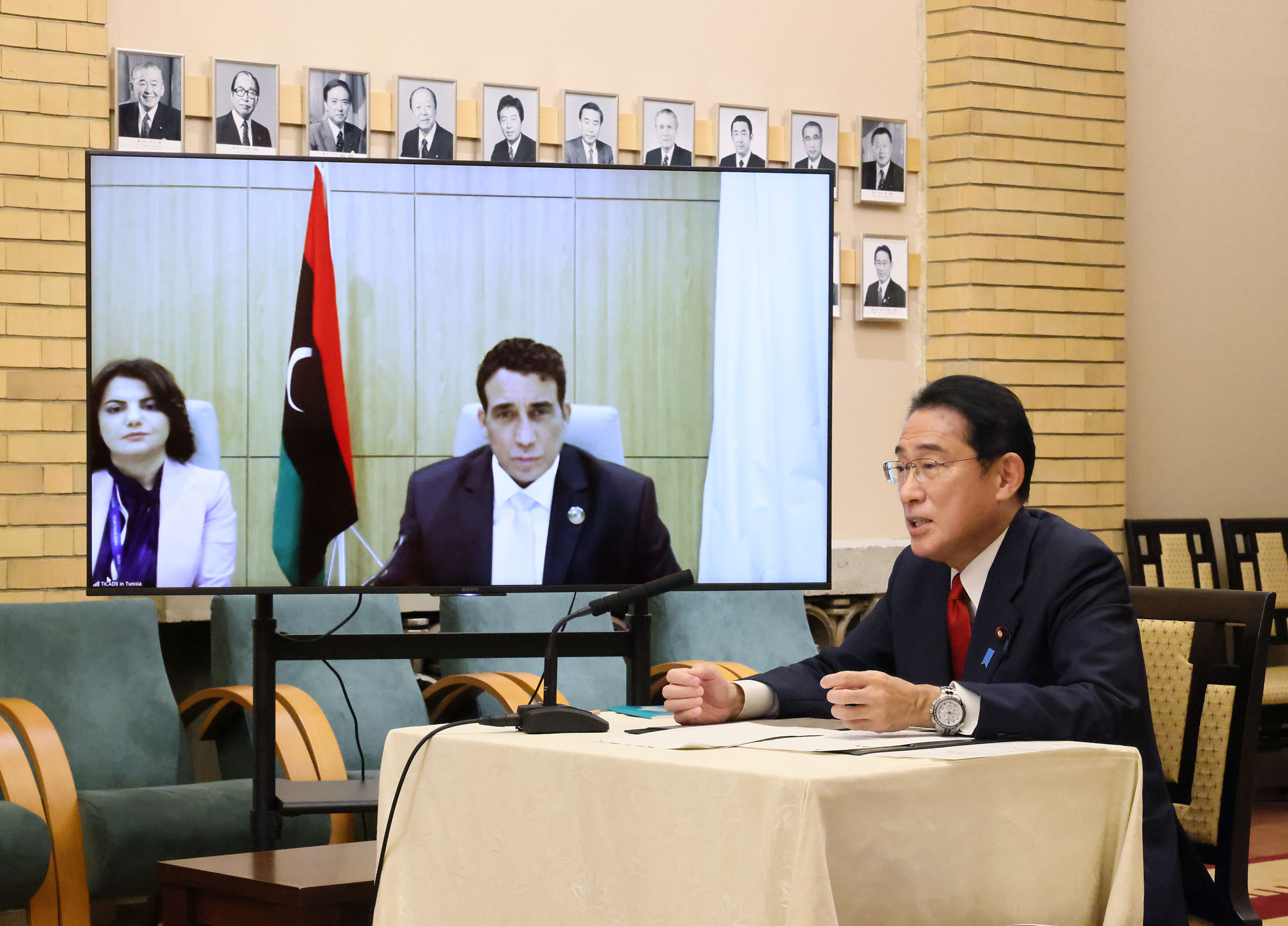 日・リビア首脳テレビ会談１
