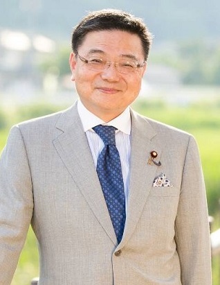 顔写真:古川康