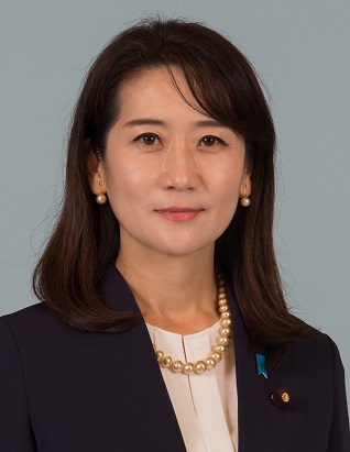 顔写真:松川るい