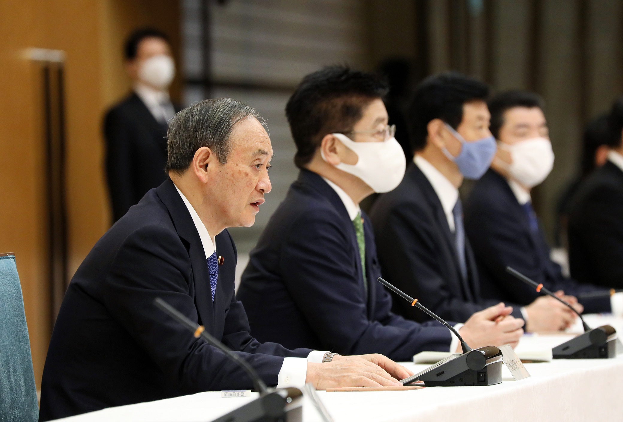 発言する菅総理３