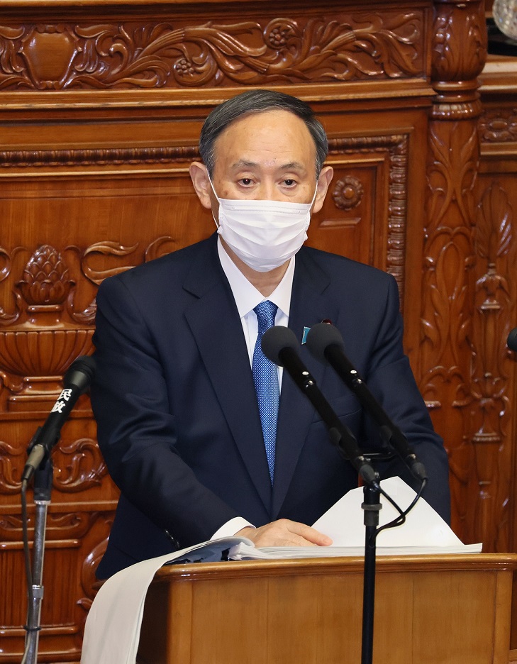衆議院本会議で施政方針演説を行う菅総理３