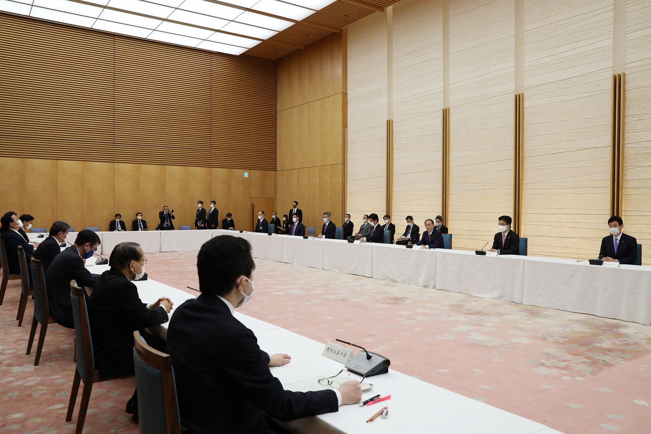 発言する菅総理４