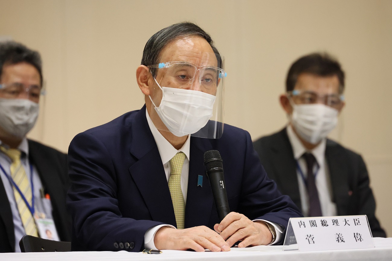 国立病院機構の関係者等との意見交換を行う菅総理１