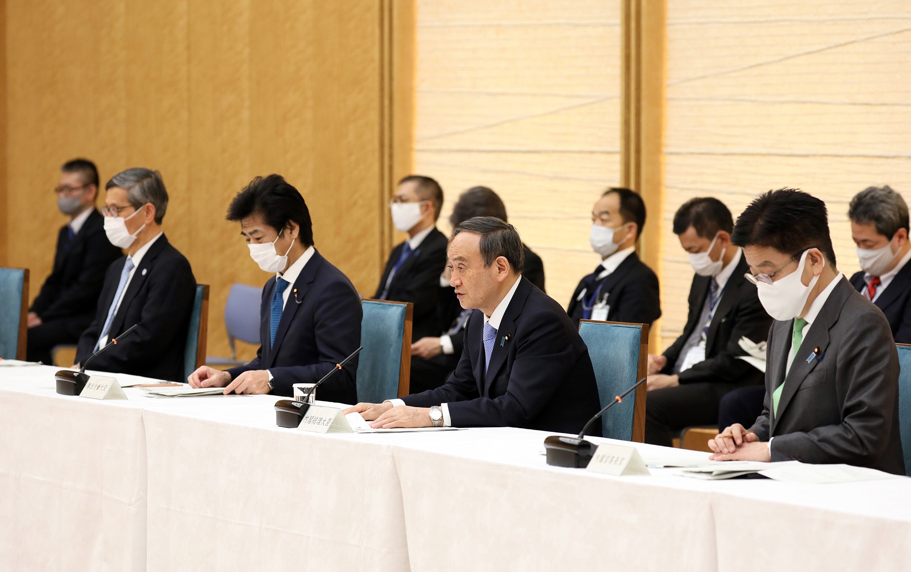 発言する菅総理５