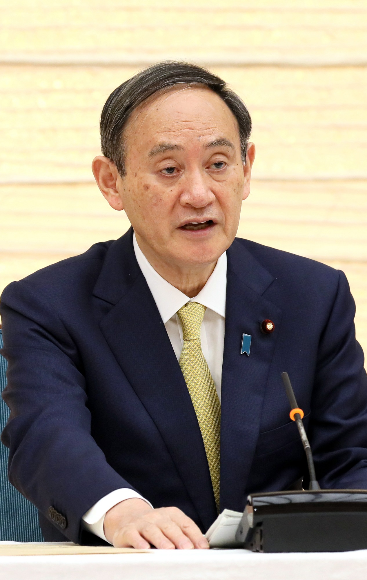 発言する菅総理３