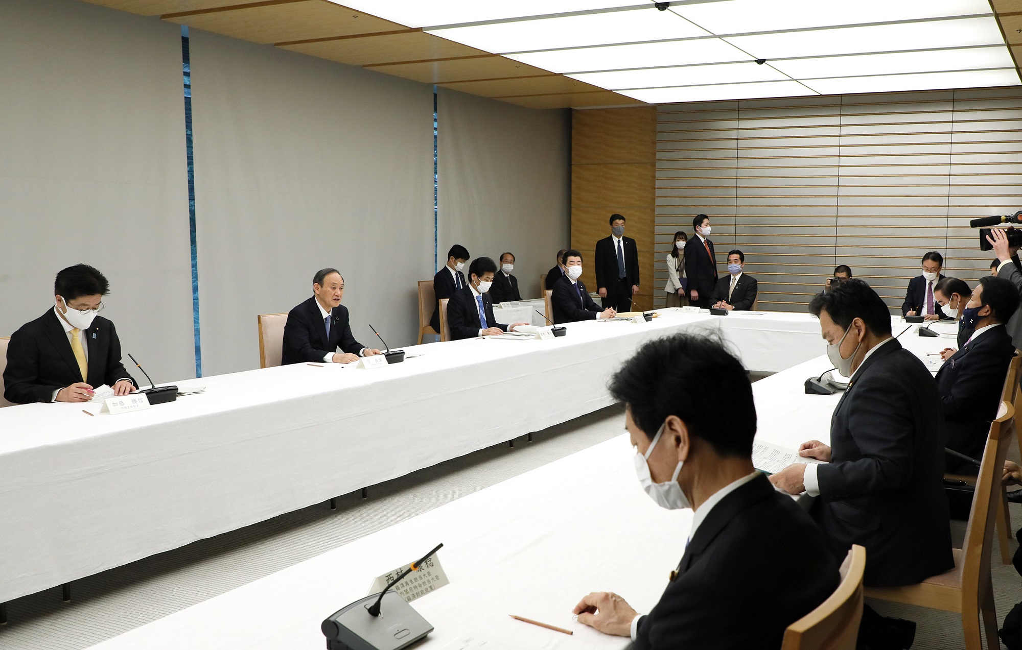 発言する菅総理６
