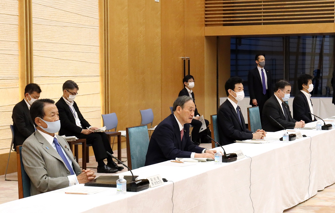 発言する菅総理４