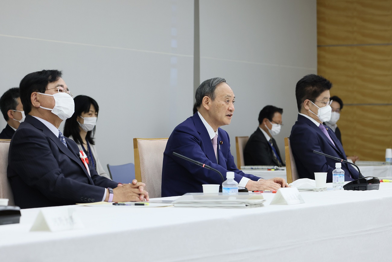 発言する菅総理５