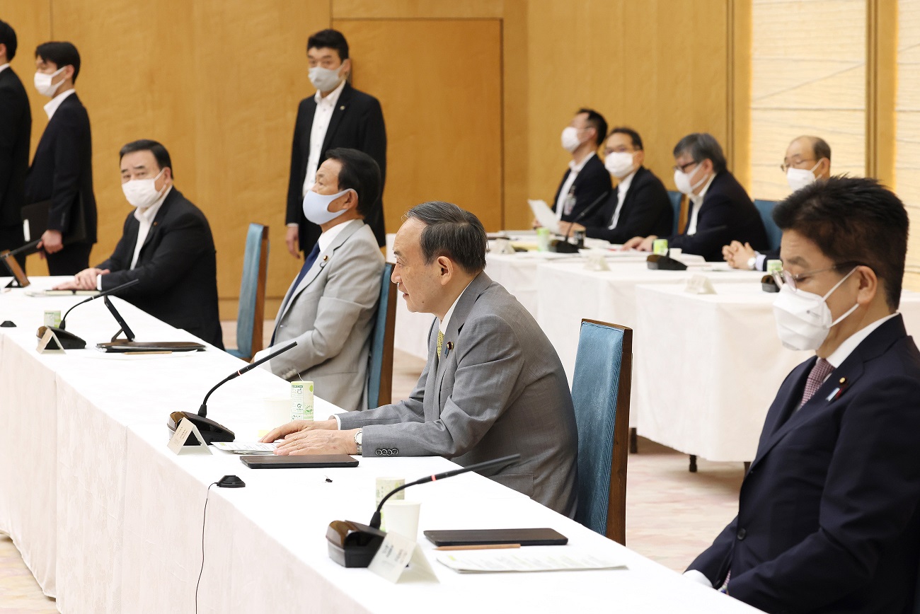 発言する菅総理３