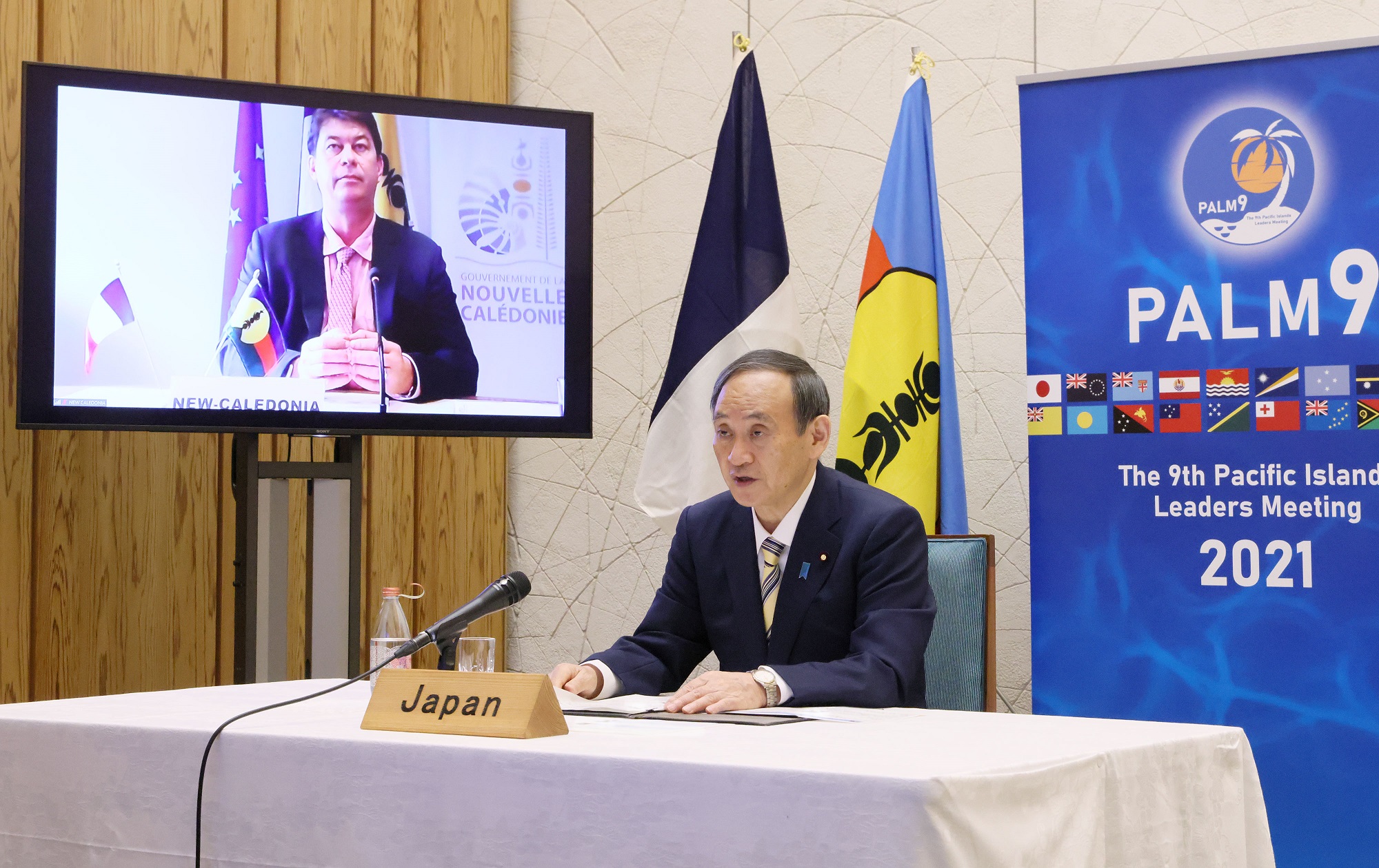 サンタ・ニューカレドニア自治政府大統領による表敬２