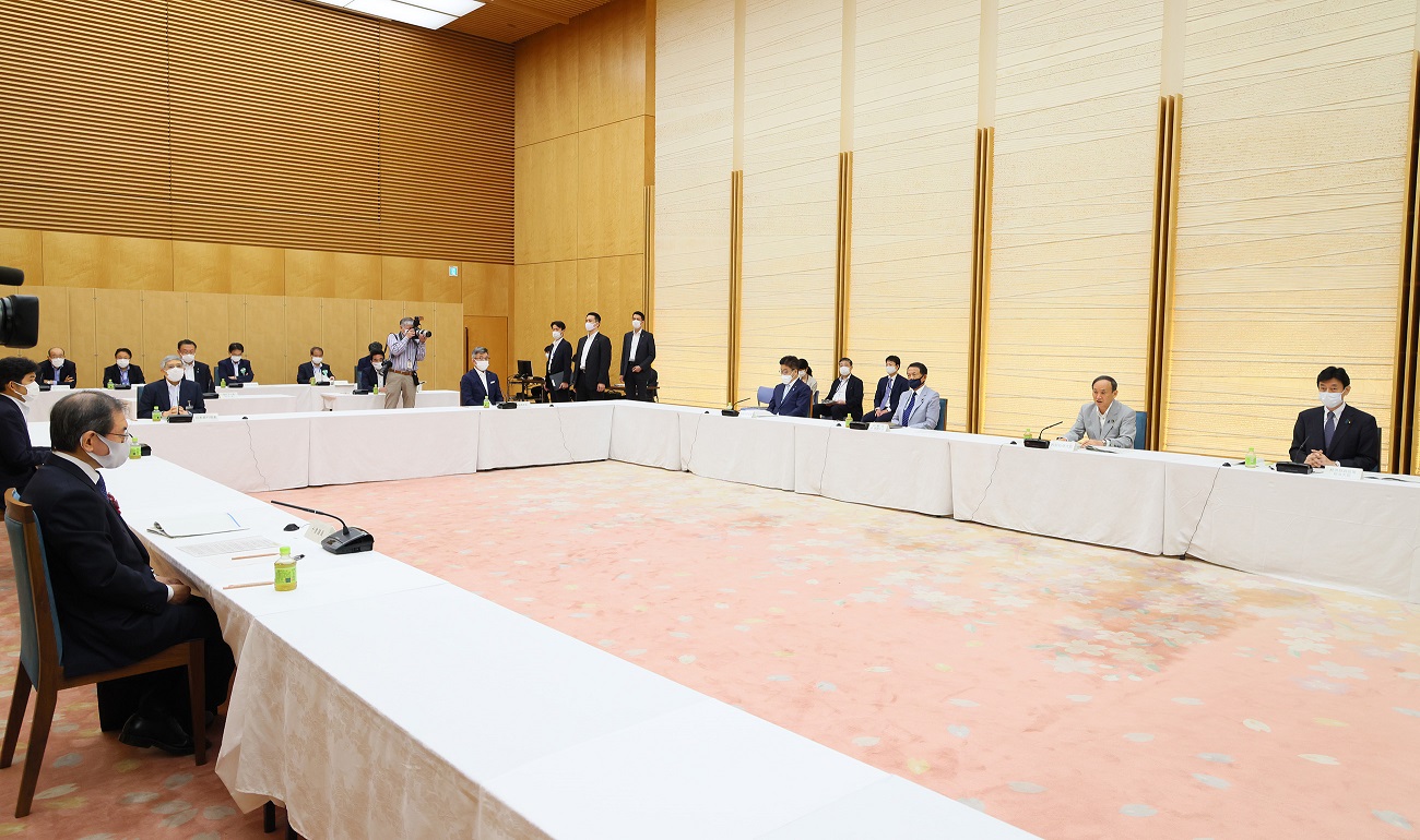 発言する菅総理５