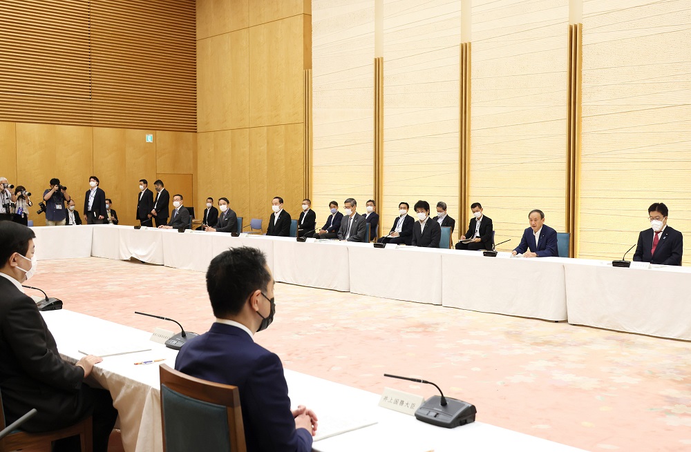 発言する菅総理５