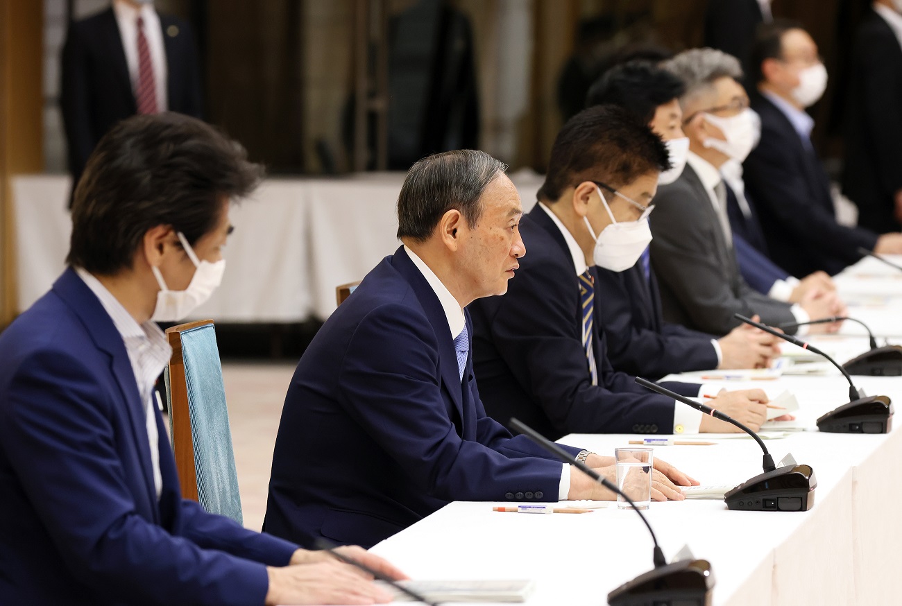 発言する菅総理３