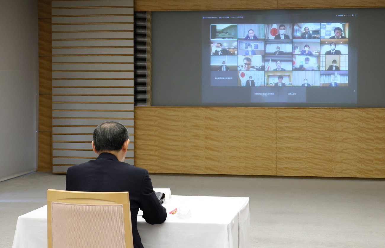 発言する菅総理４