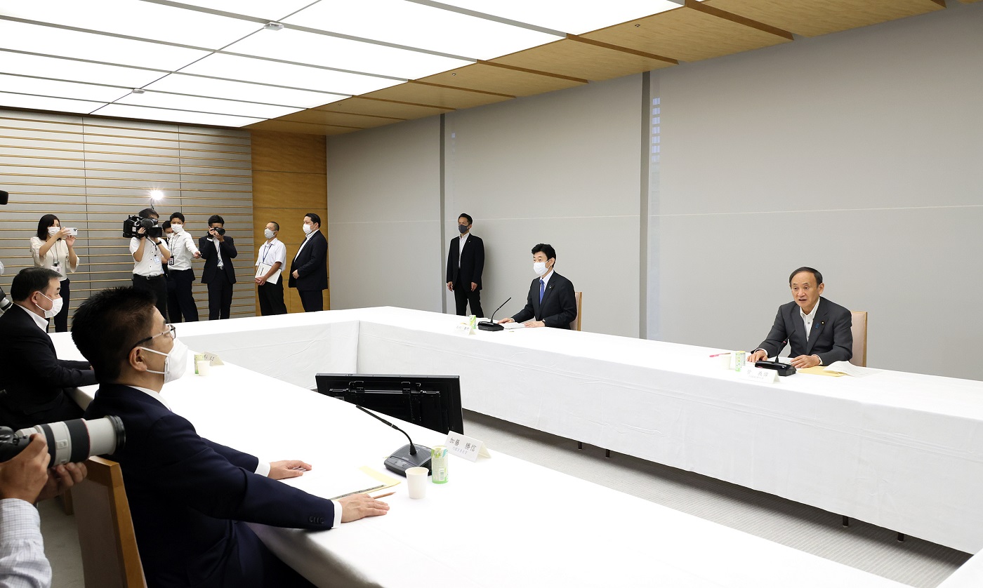 発言する菅総理４