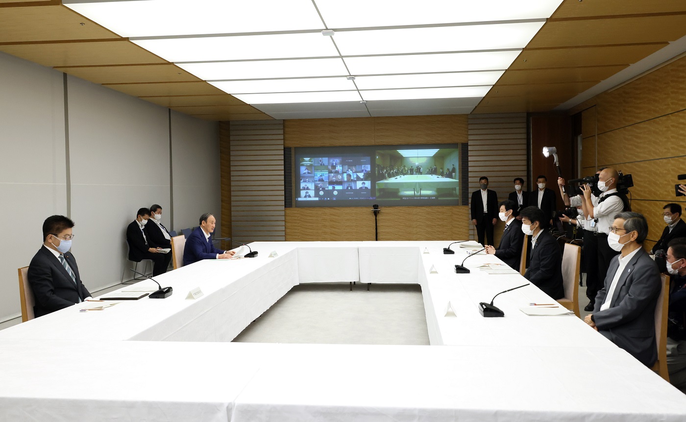 発言する菅総理３