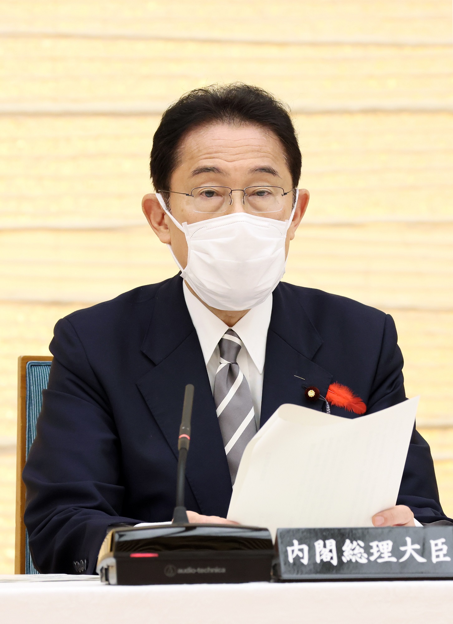 挨拶する岸田総理２