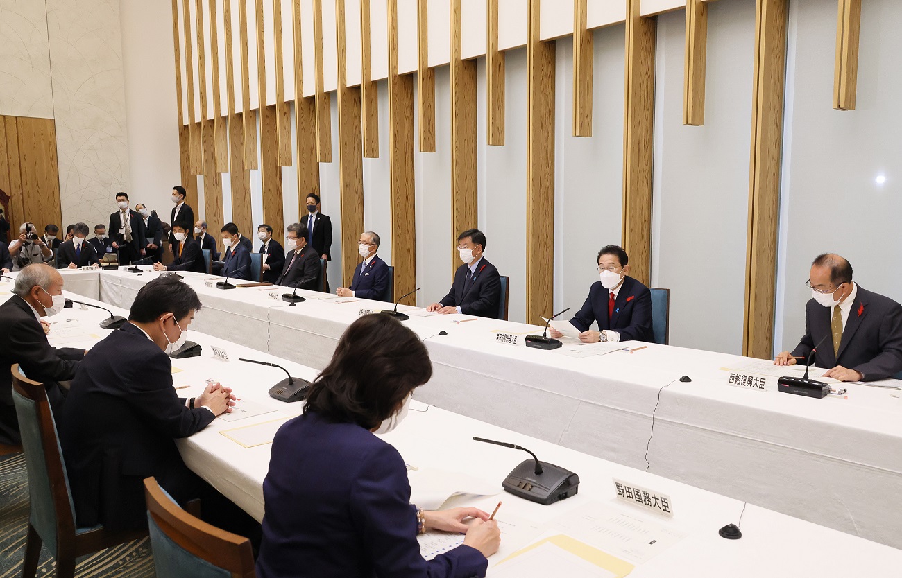 発言する岸田総理６