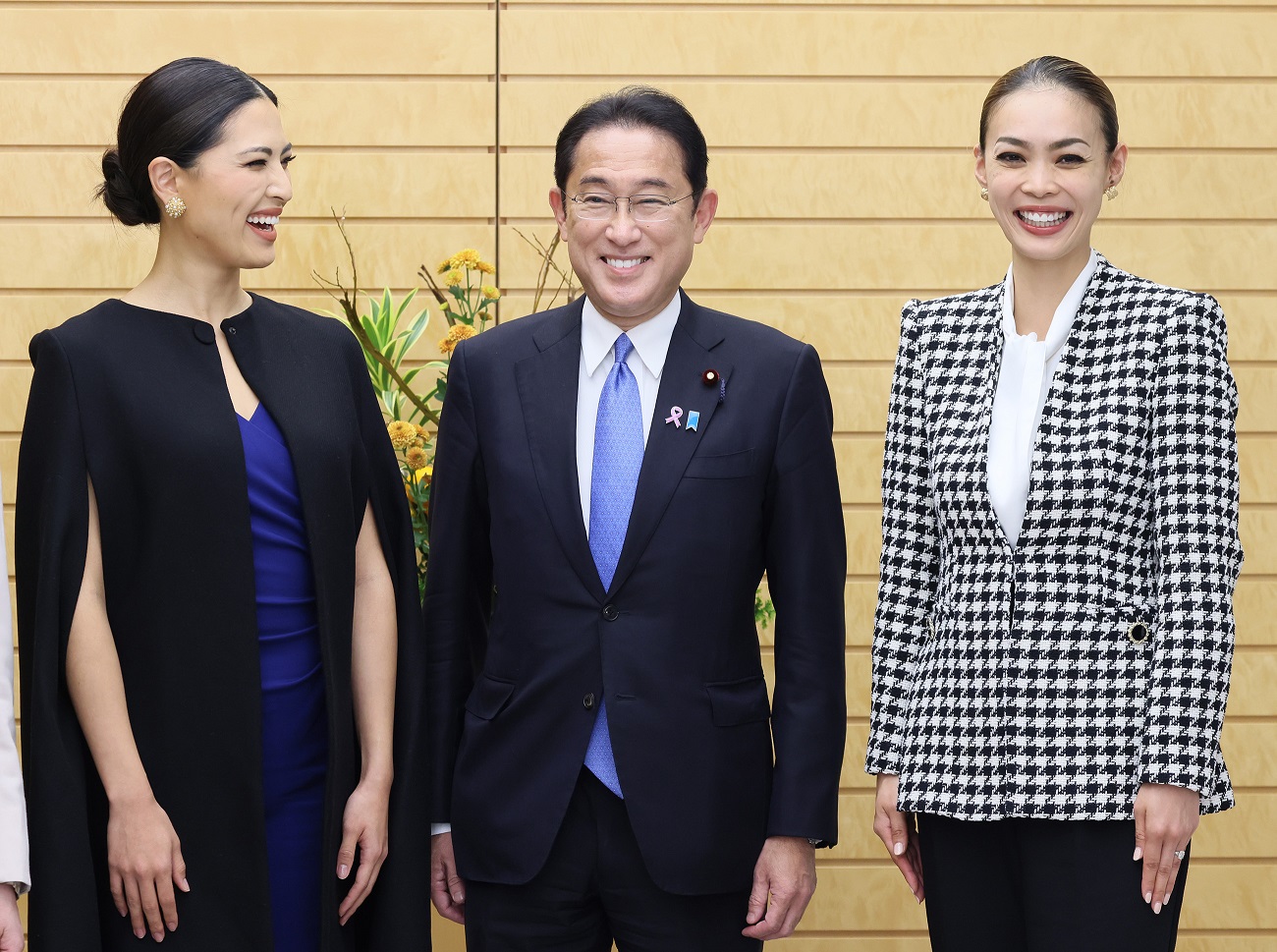 表敬を受ける岸田総理３