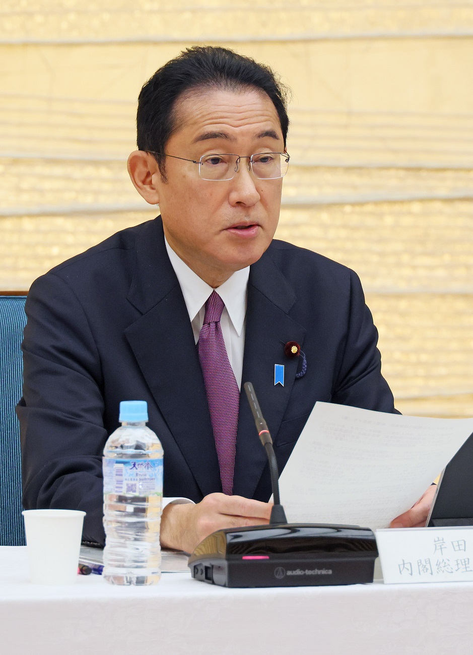 会議のまとめを行う岸田総理５