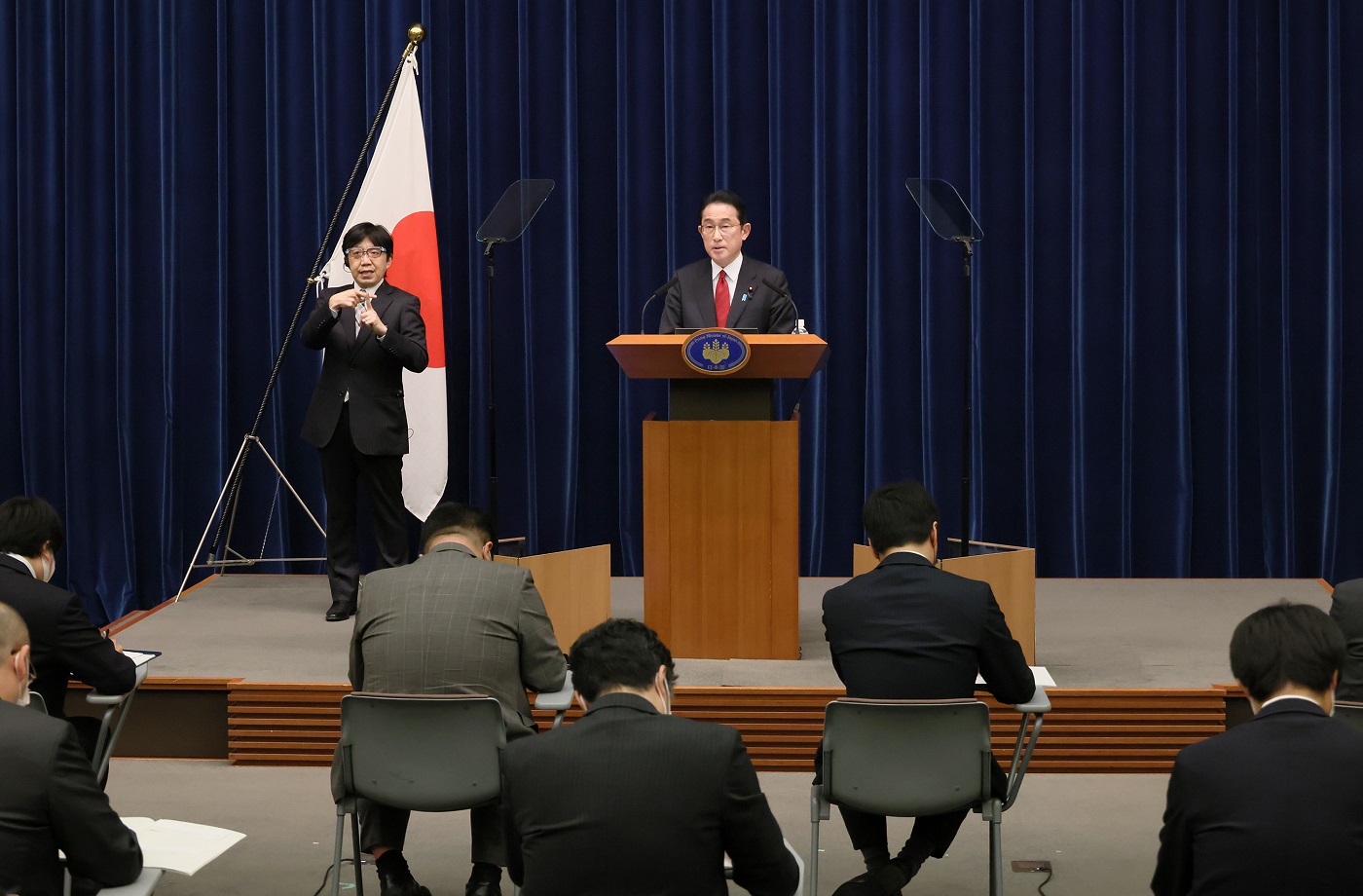 冒頭に発言をする岸田総理３