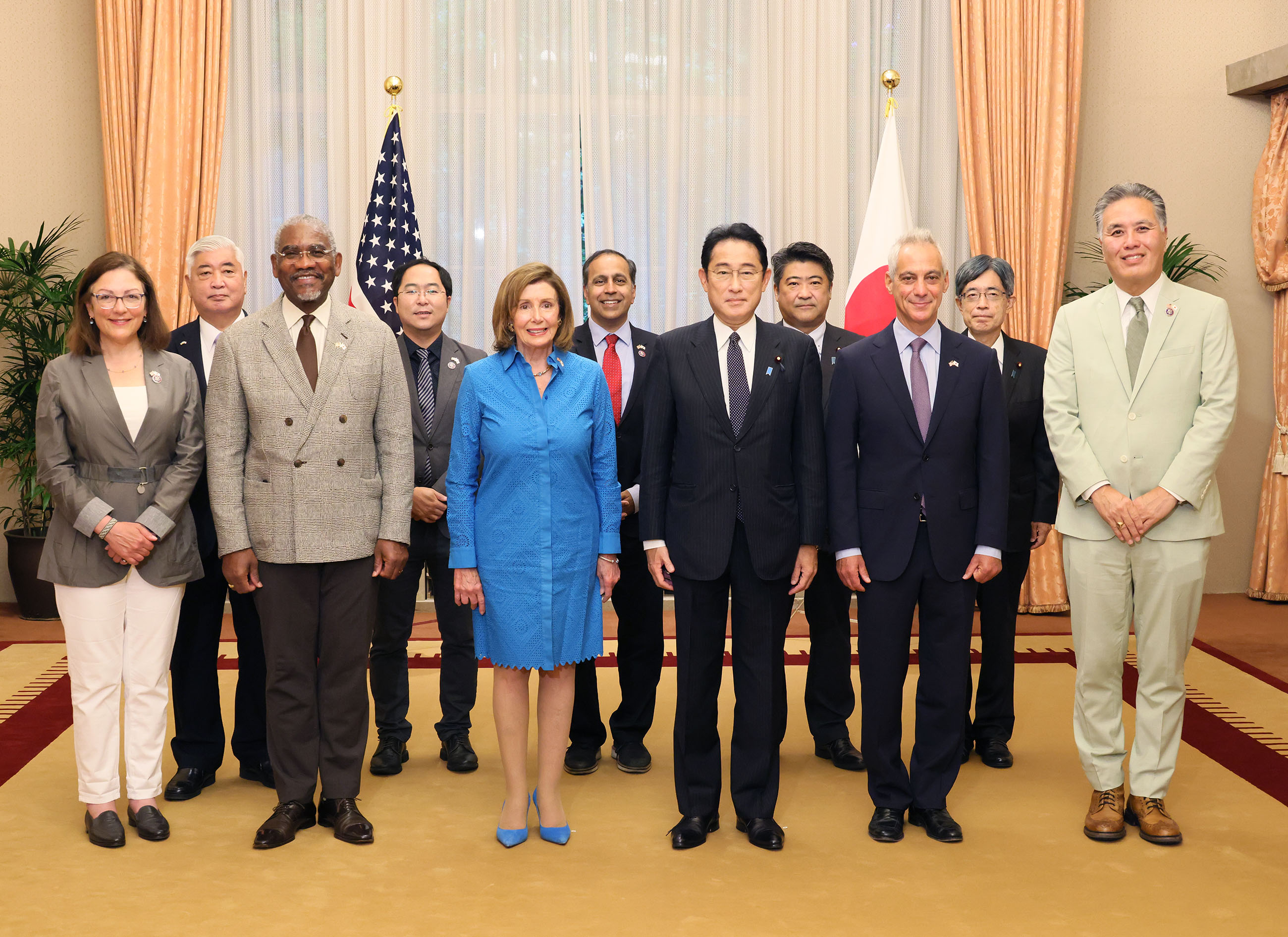 ペローシ米国下院議長一行との朝食会３