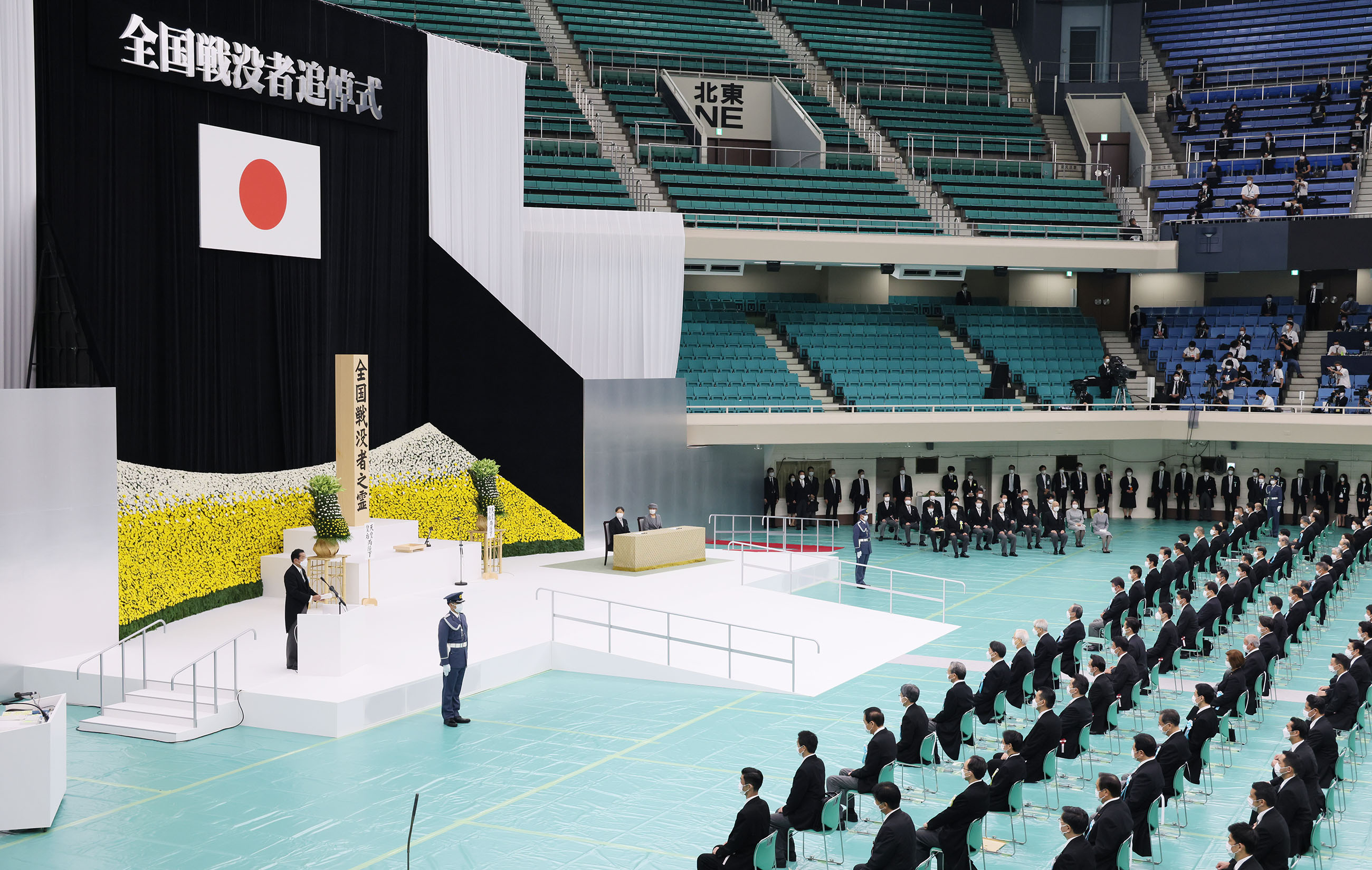 式辞を述べる岸田総理３