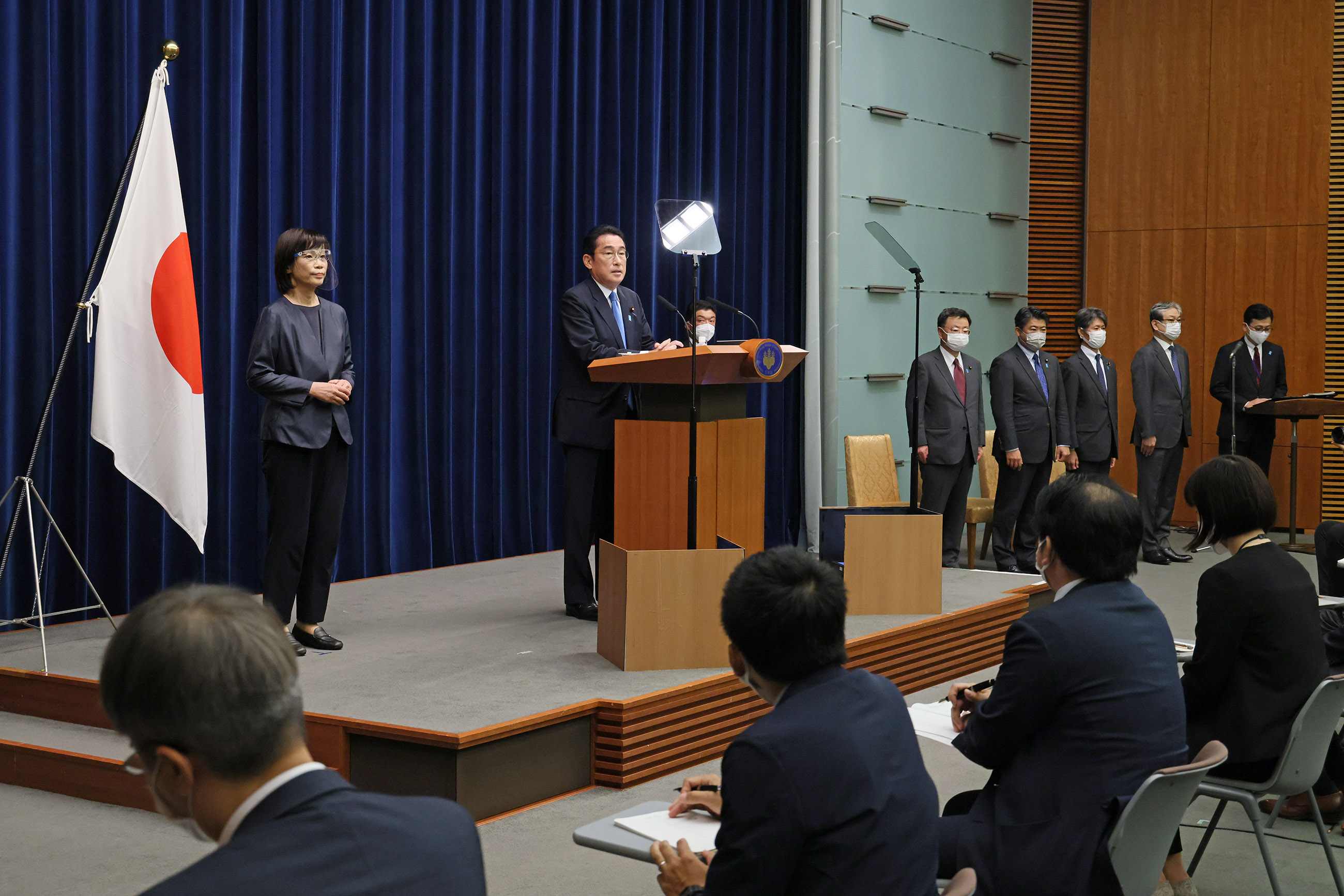 冒頭に発言する岸田総理１