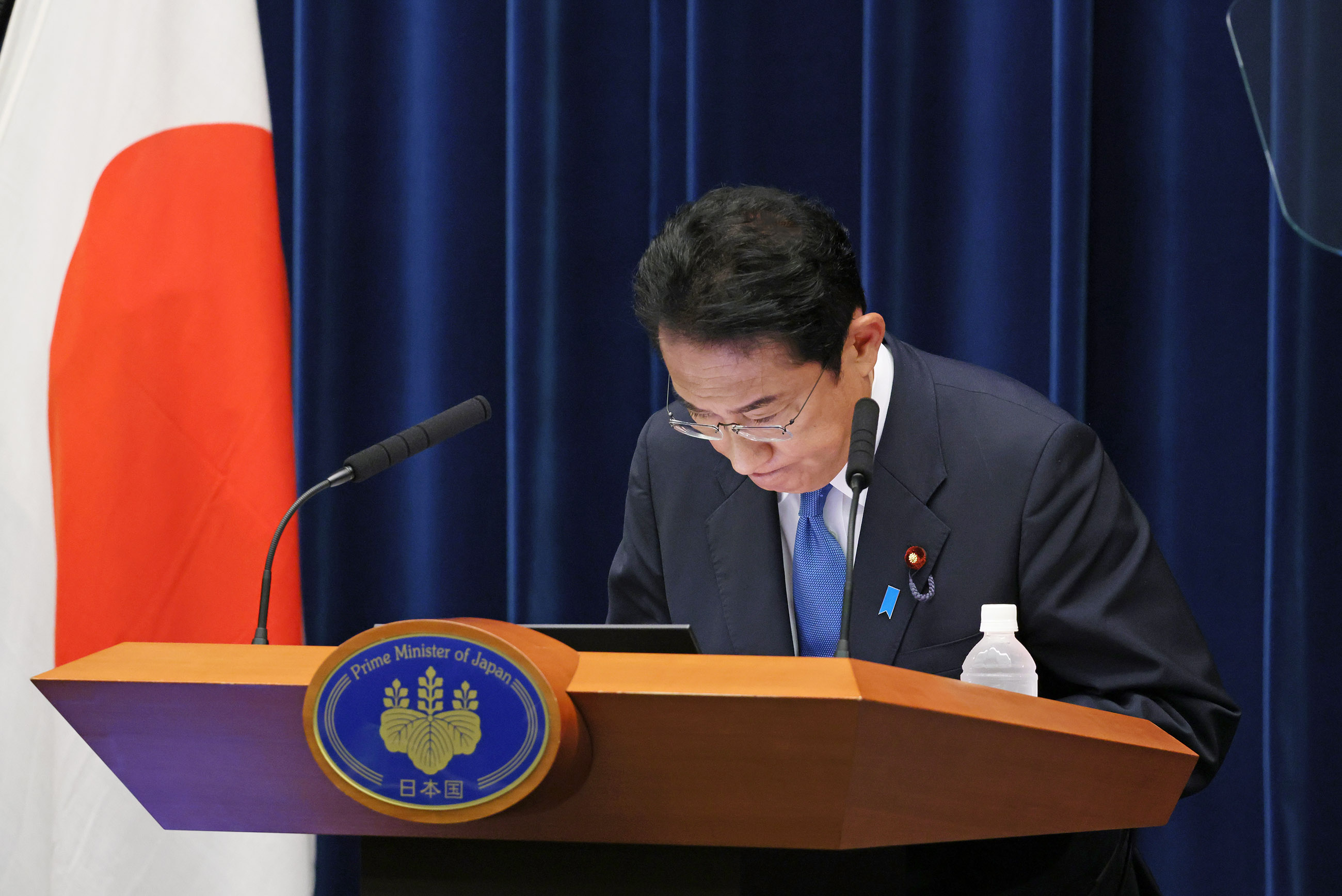 冒頭に発言する岸田総理４