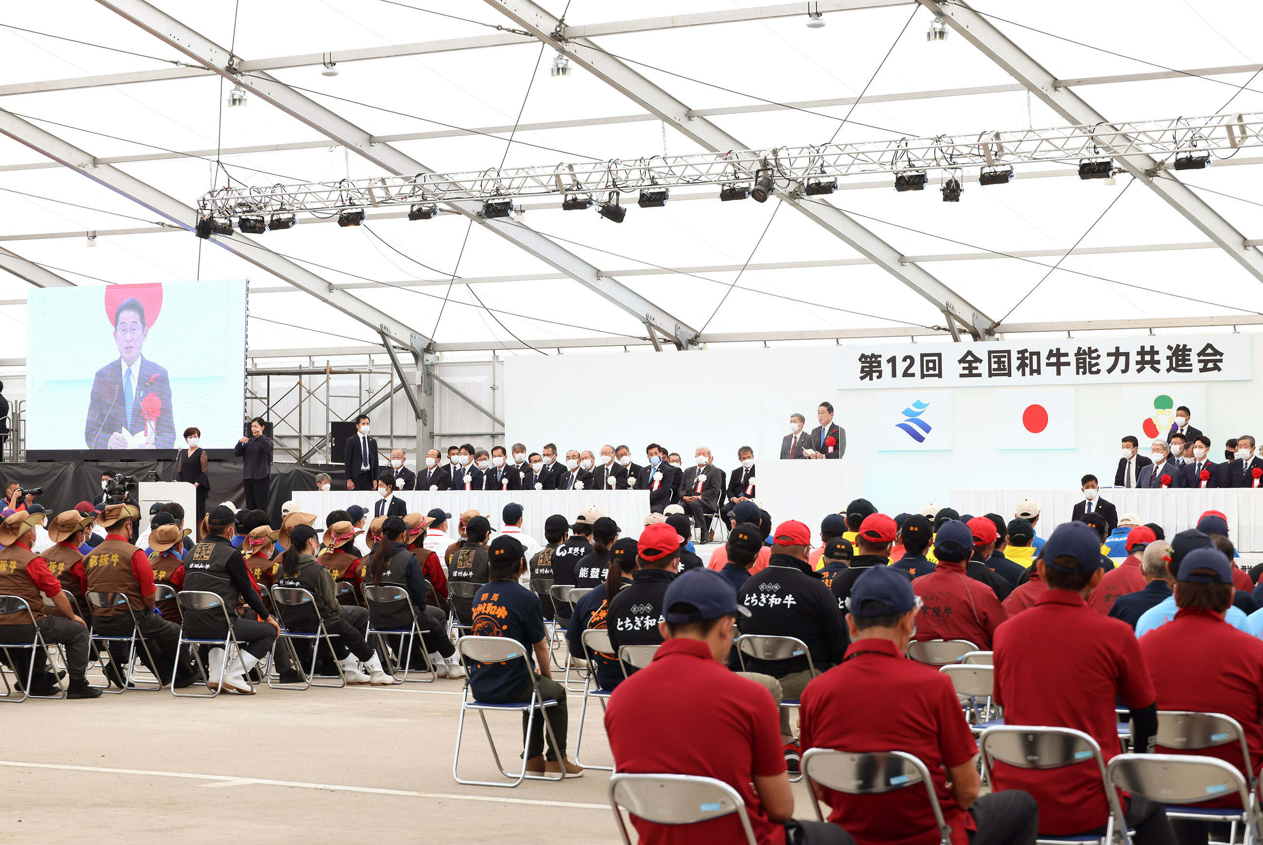 祝辞を述べる岸田総理５