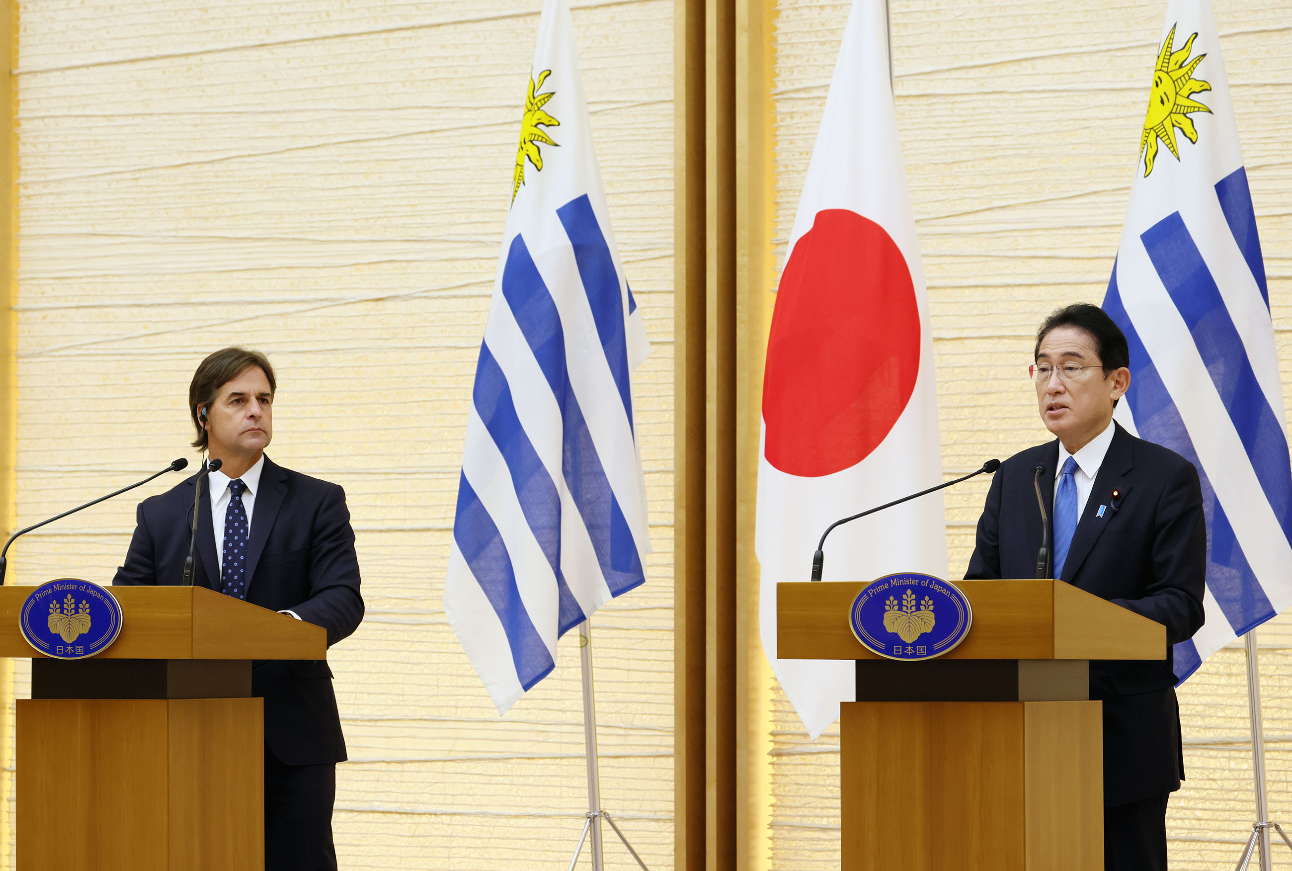 日・ウルグアイ共同記者発表２