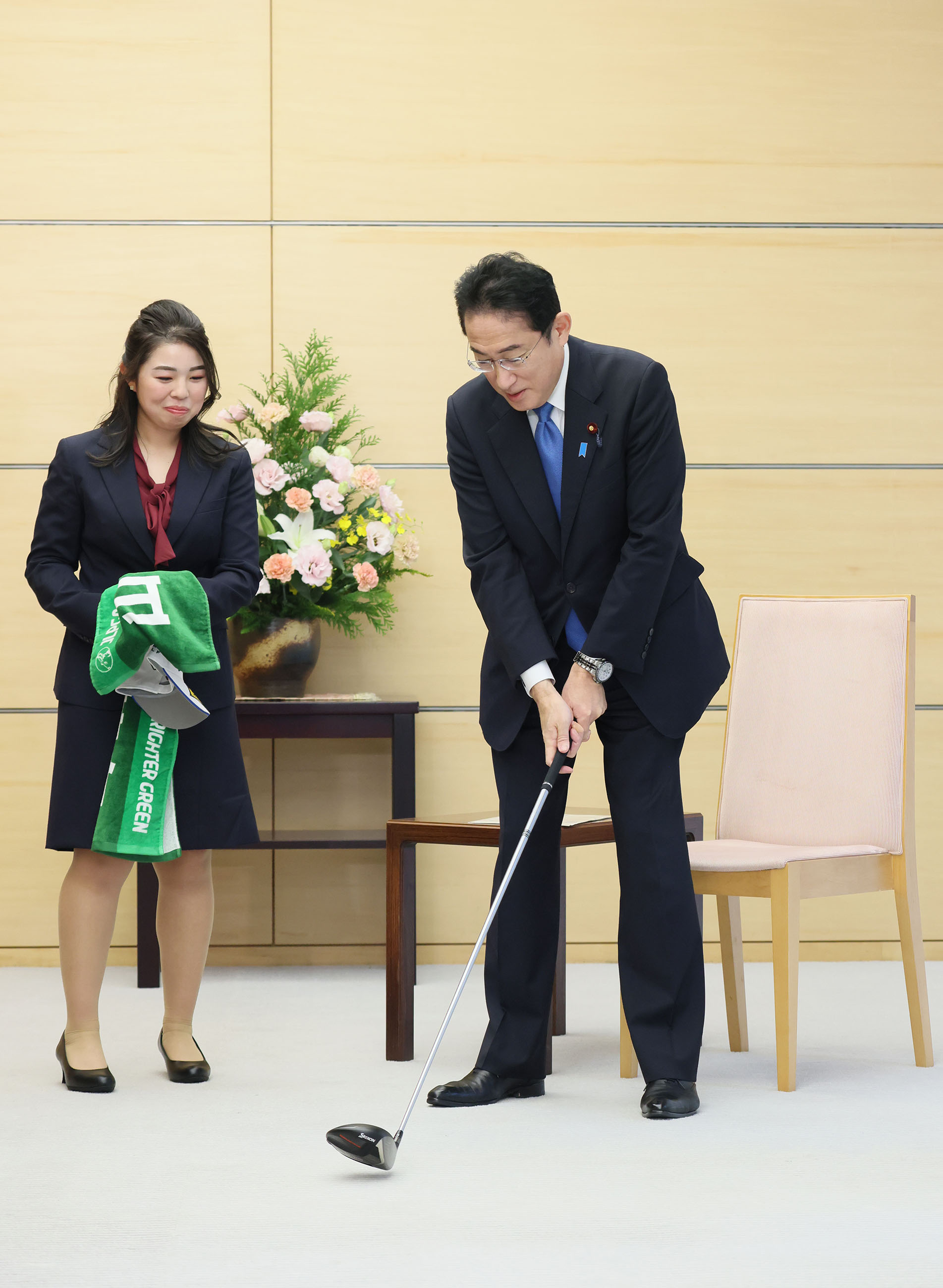 面談を行う岸田総理２