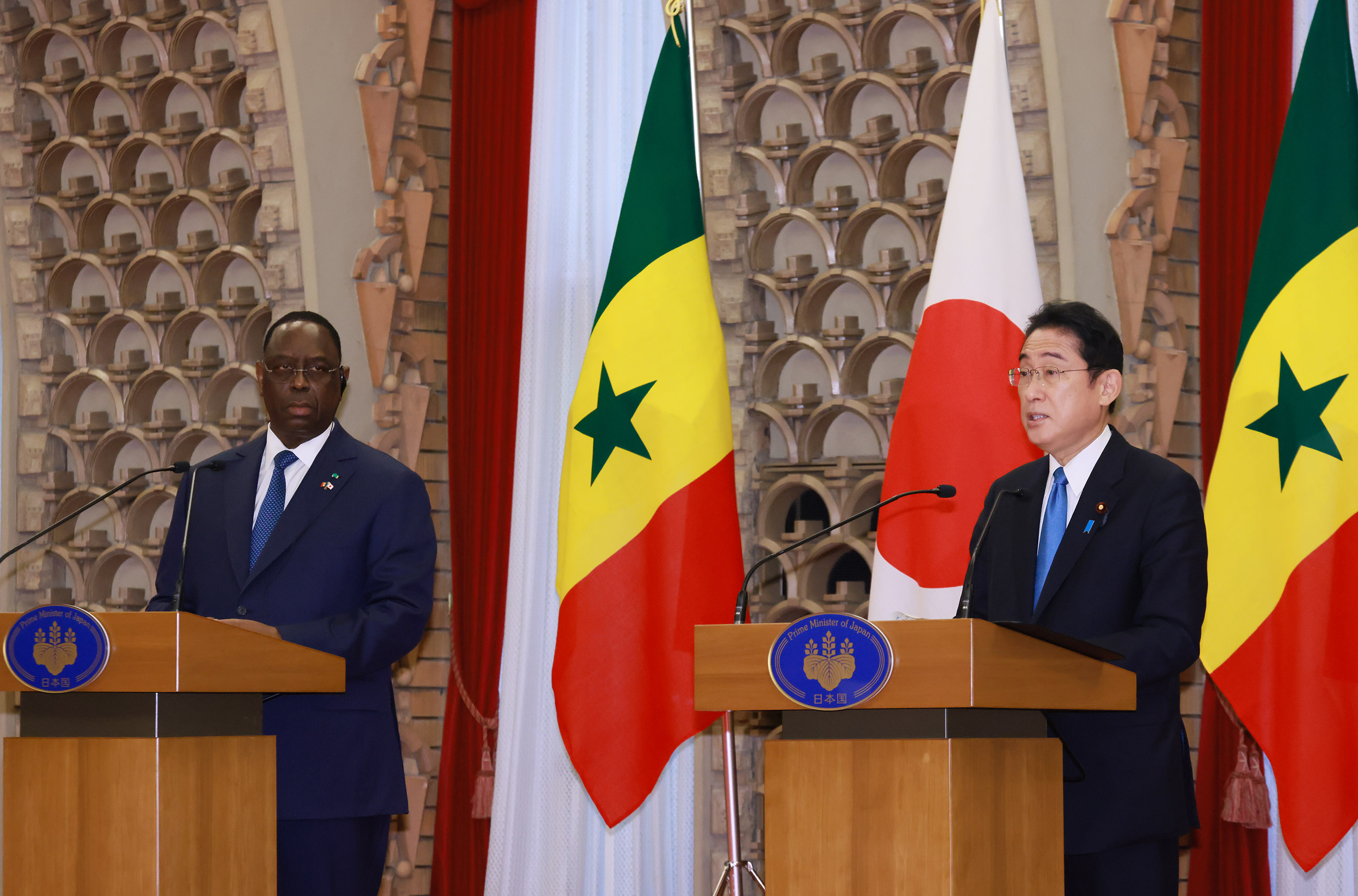 共同記者発表１