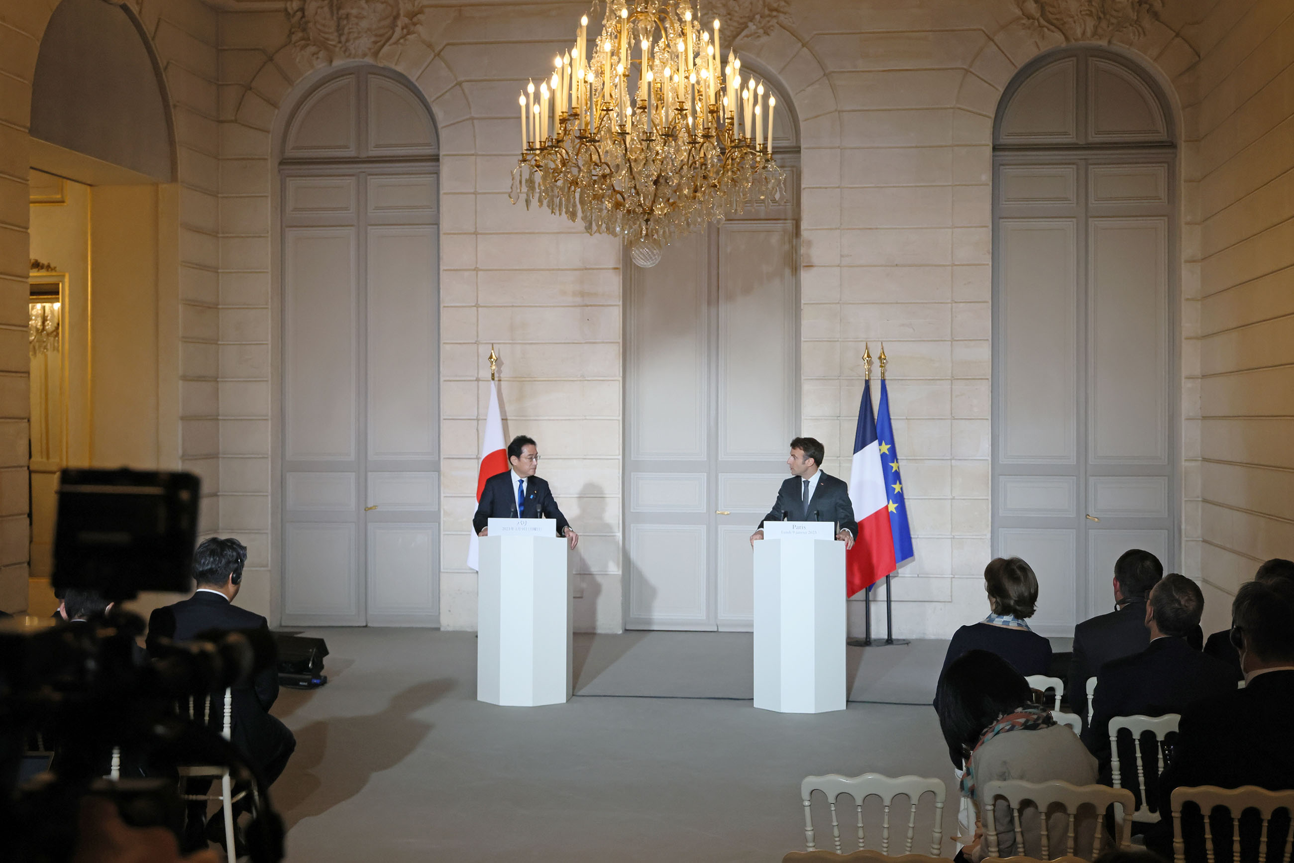 共同記者発表２