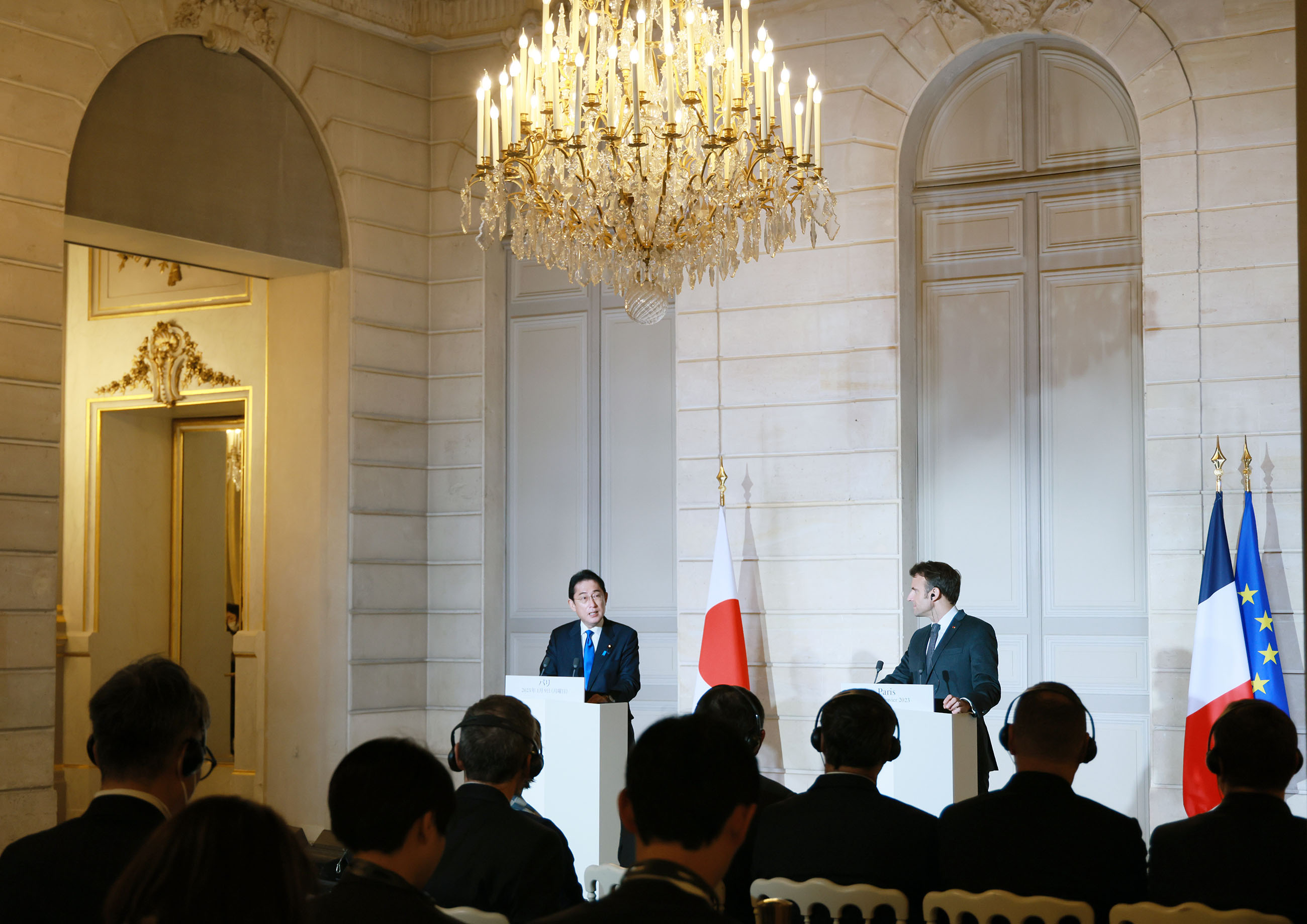 共同記者発表３
