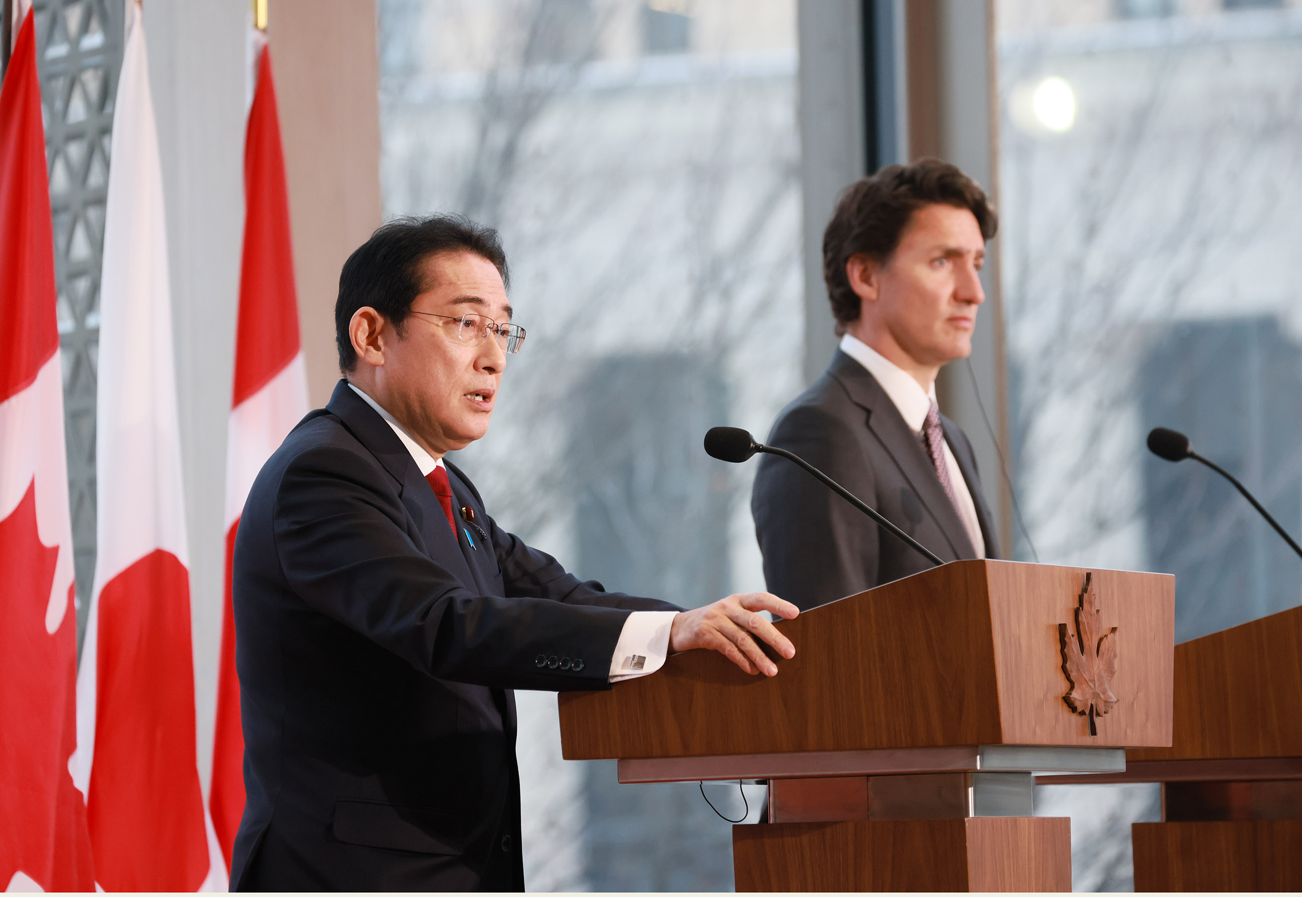 共同記者会見３