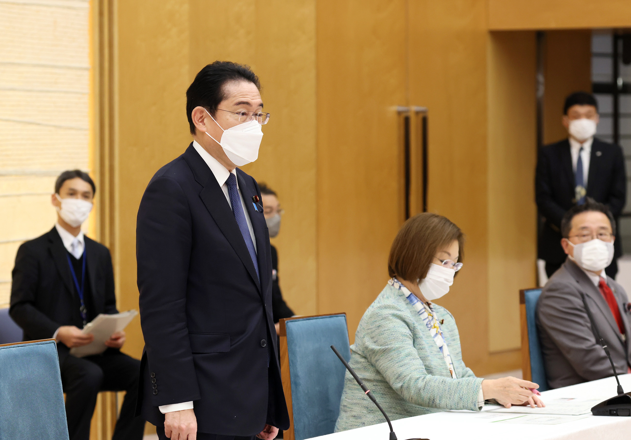 表敬を受ける岸田総理１