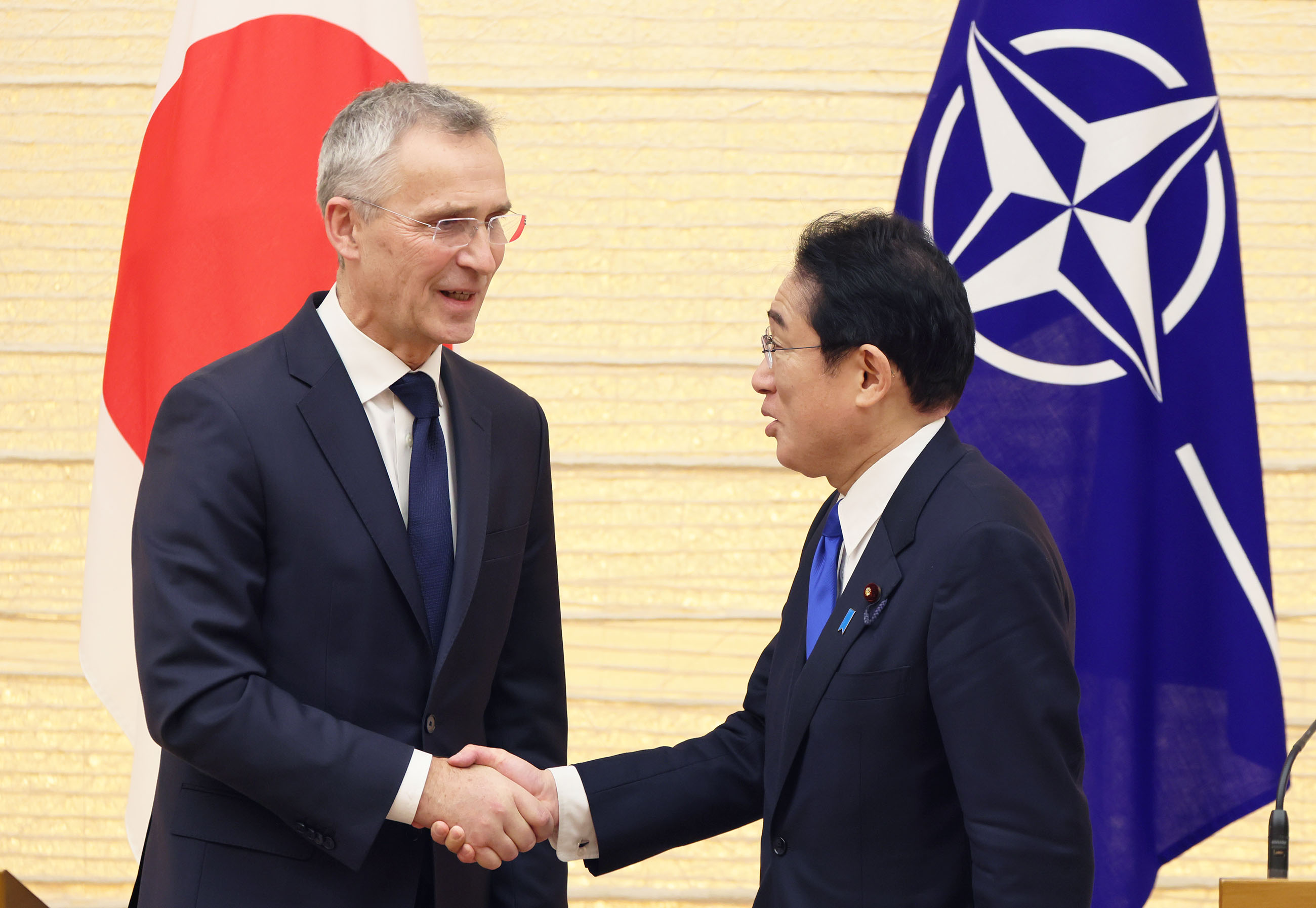 共同記者発表４