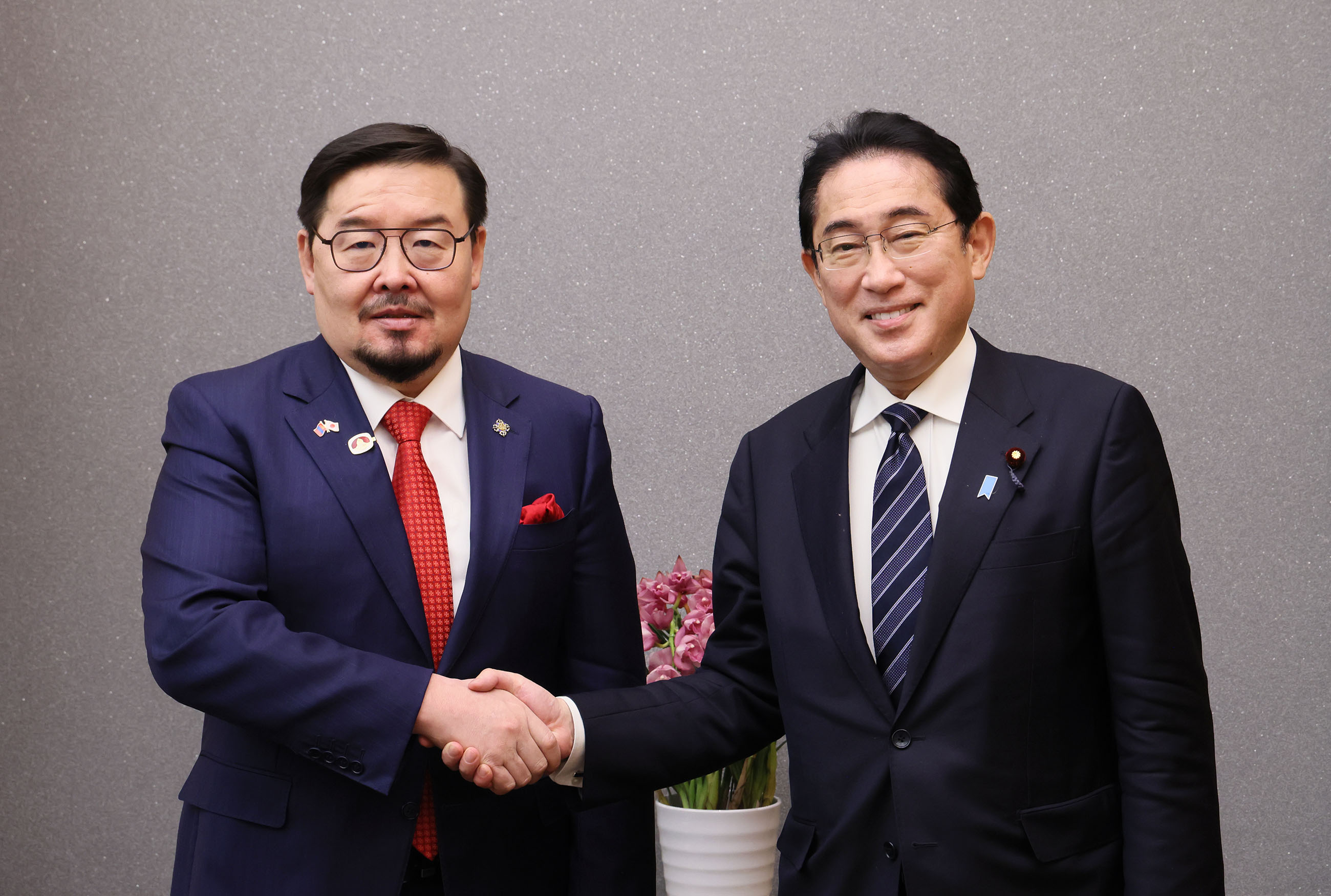 表敬を受ける岸田総理