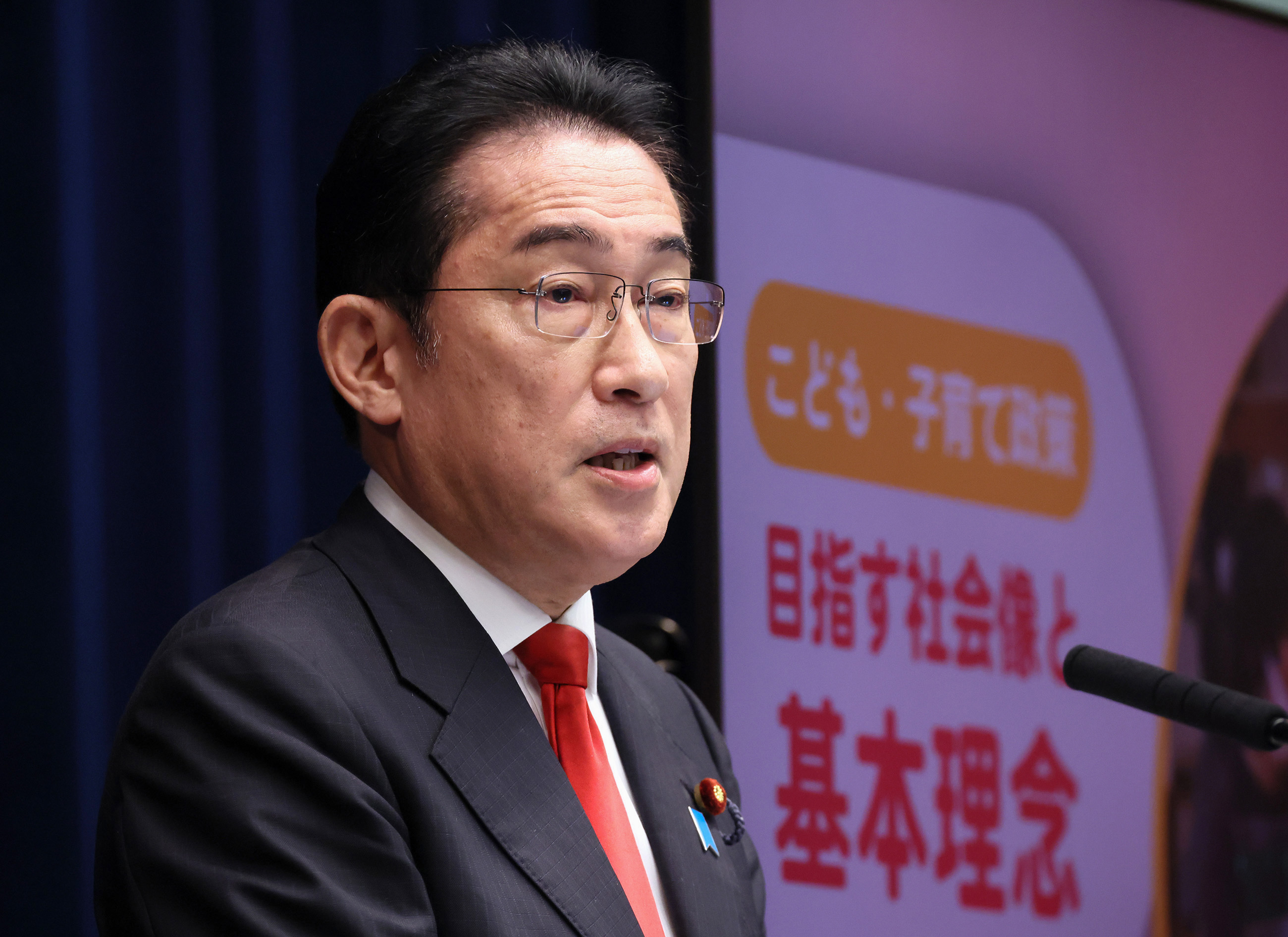 冒頭に発言する岸田総理３