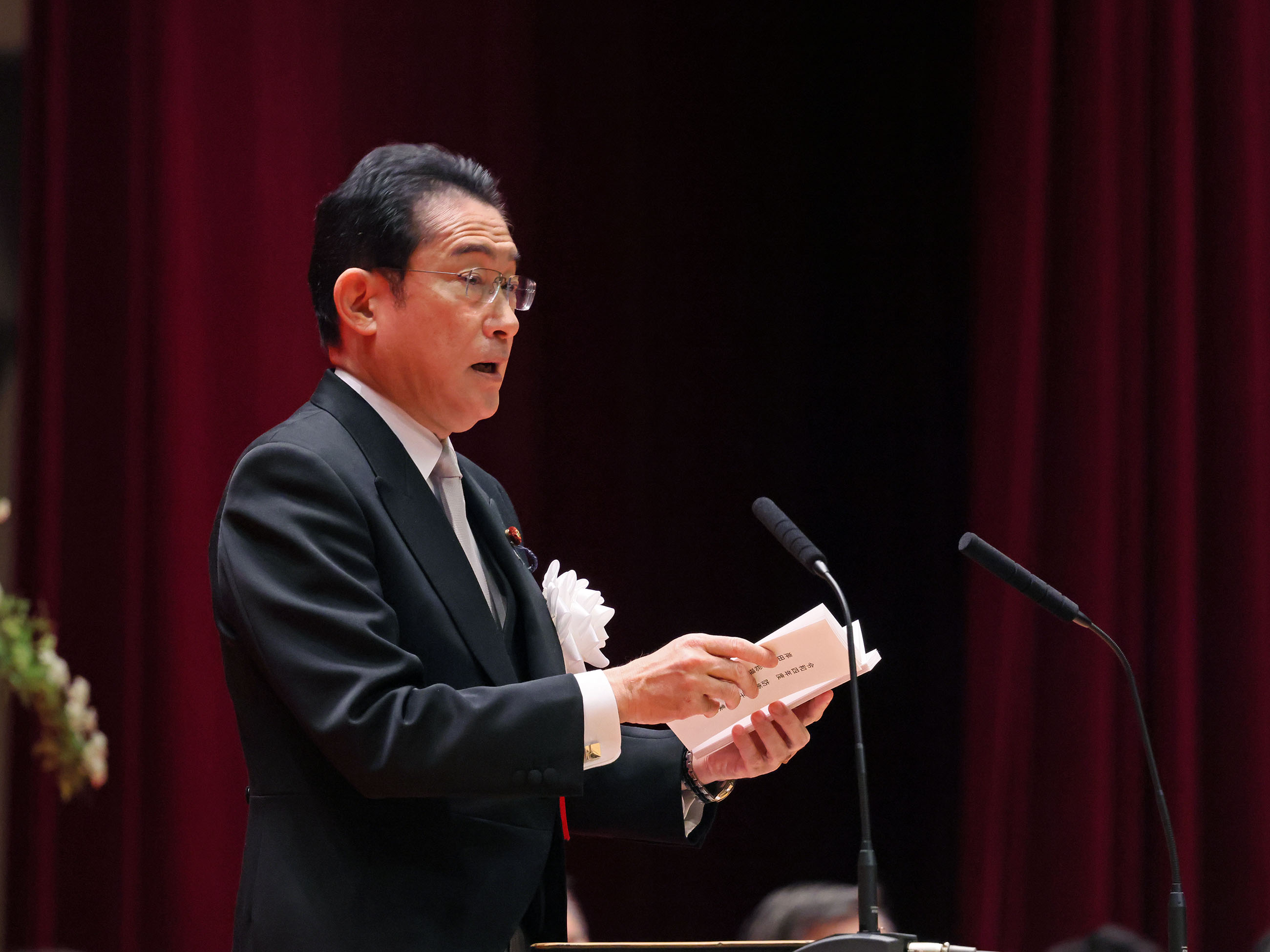 訓示を行う岸田総理３