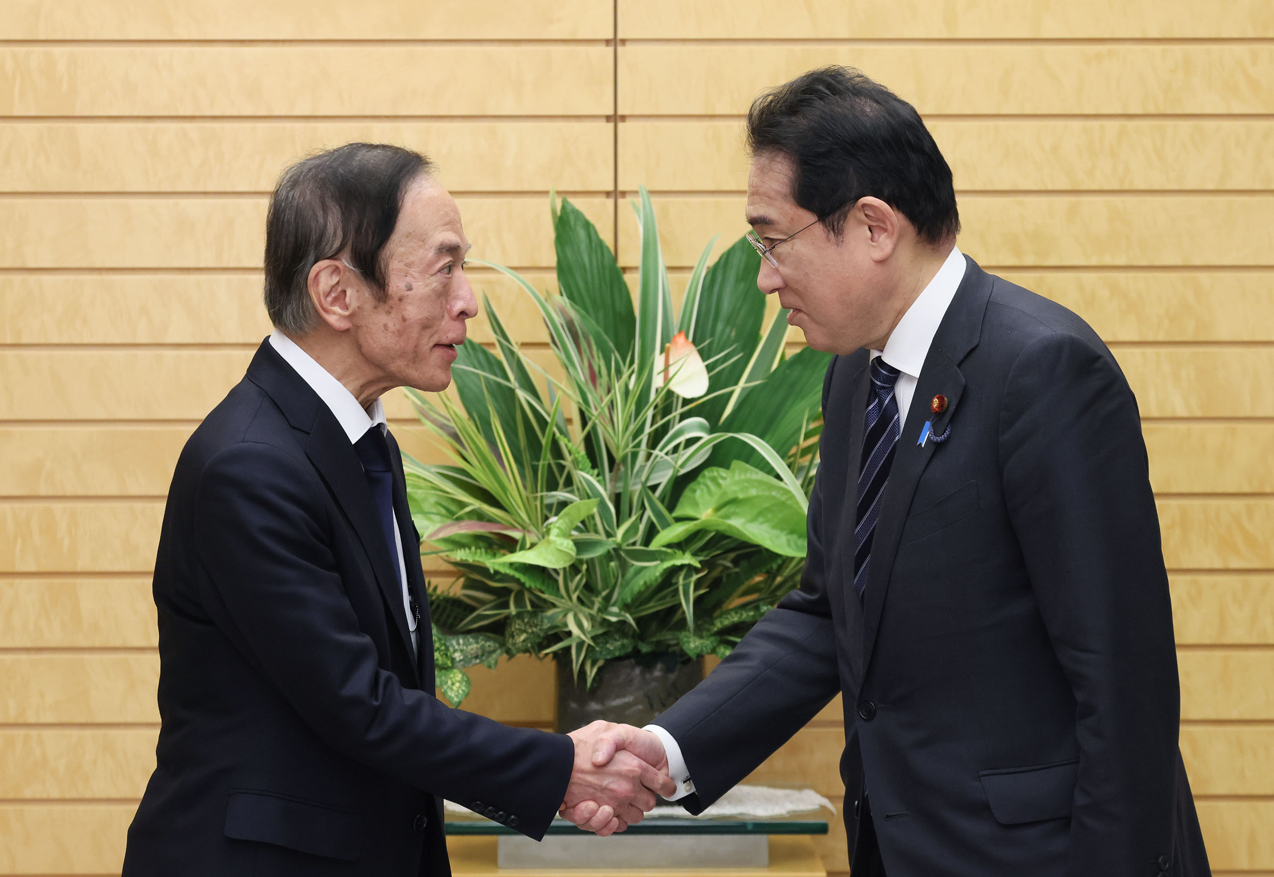 会談する岸田総理２